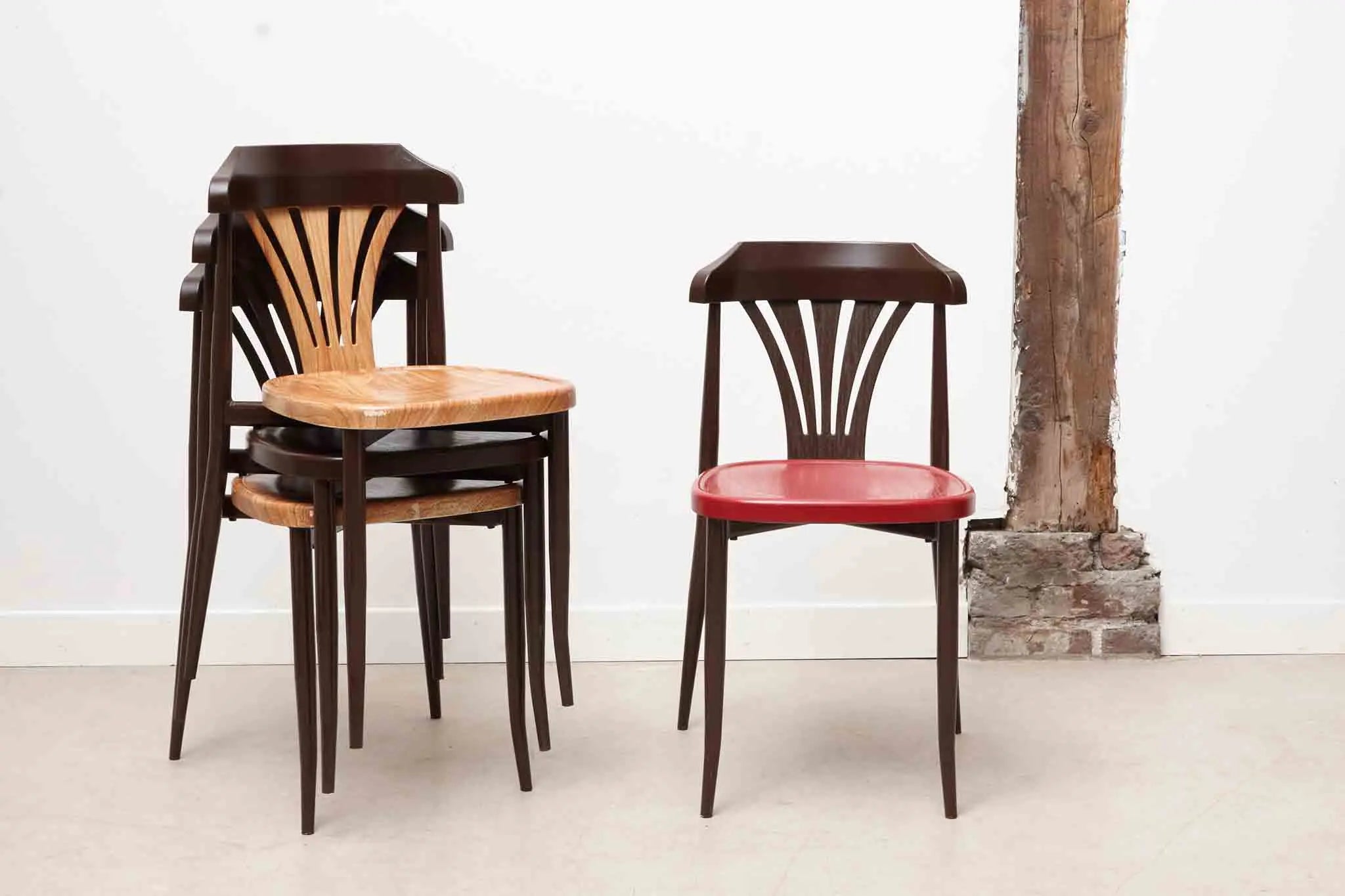 Chaise bistrot plastique Cartel de Belleville