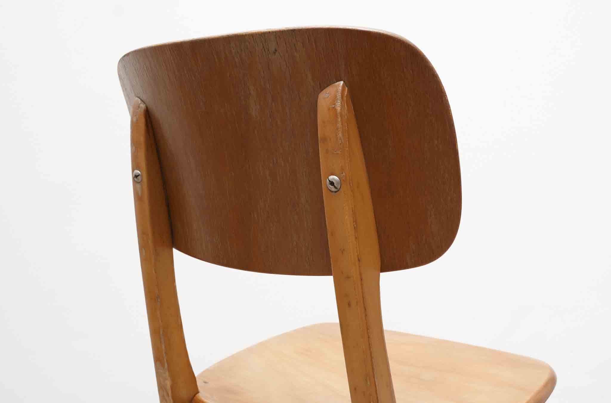 Chaise Casala