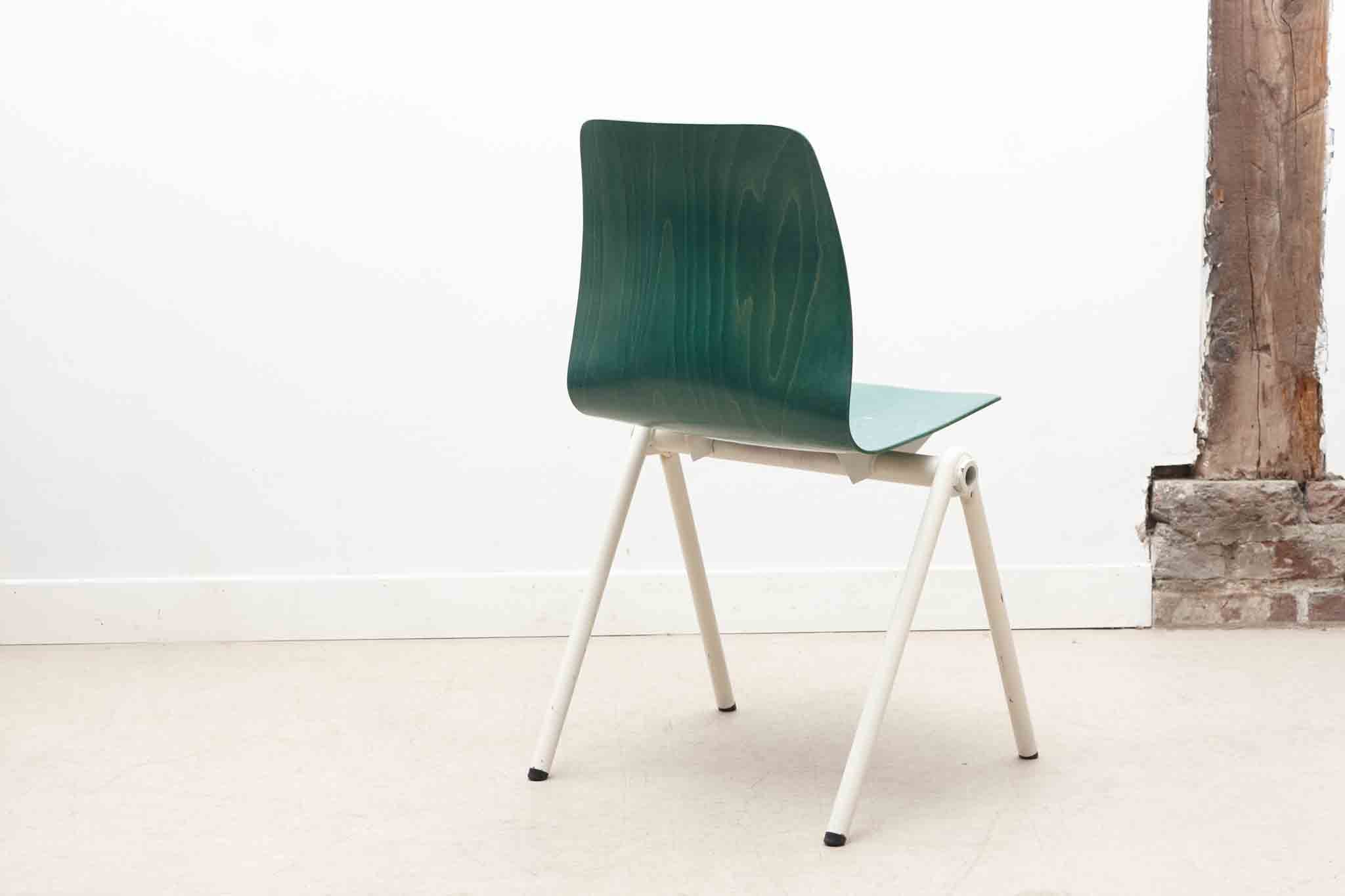Chaise Galvanitas S30 personnalisable Cartel de Belleville