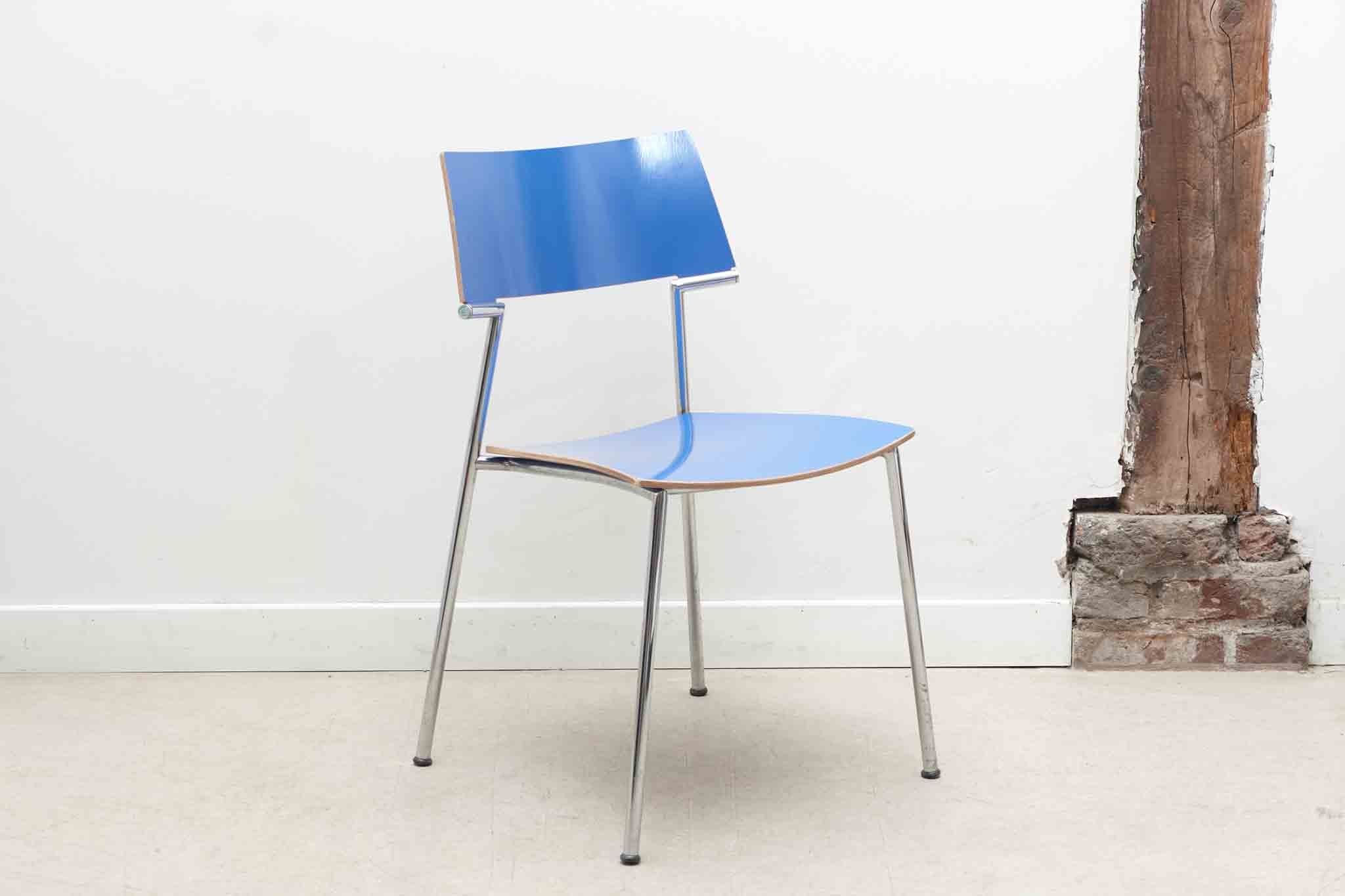 Chaise Gijs Van der Sluis colorée Cartel de Belleville