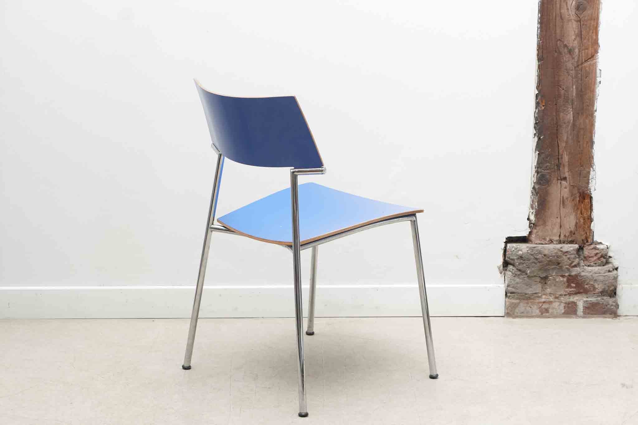 Chaise Gijs Van der Sluis colorée Cartel de Belleville