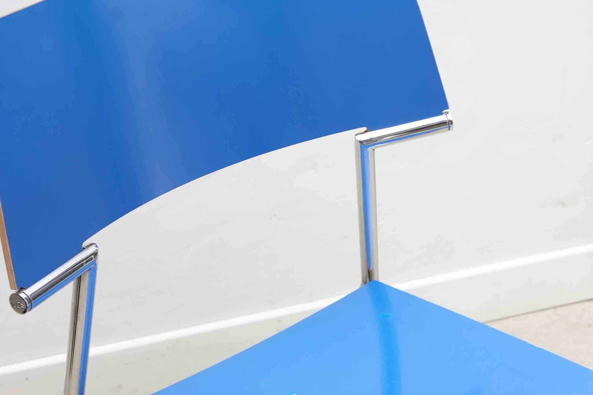 Chaise Gijs Van der Sluis colorée Cartel de Belleville