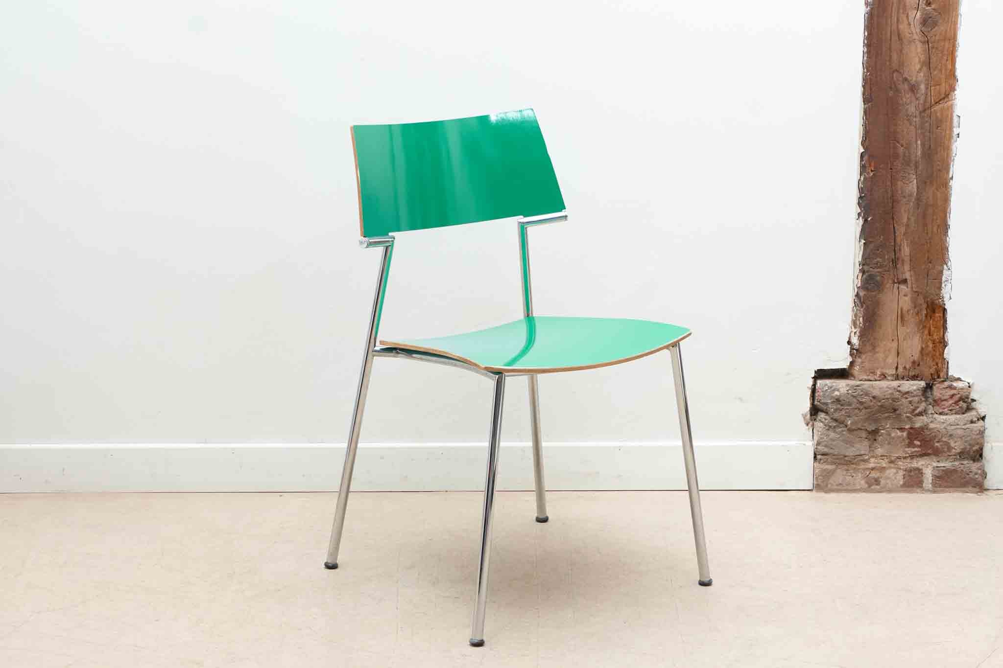 Chaise Gijs Van der Sluis colorée Cartel de Belleville