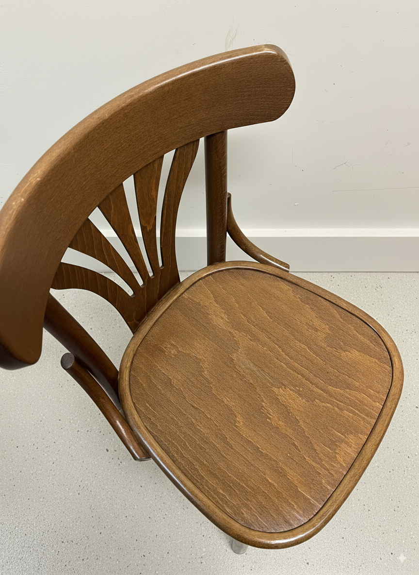 Chaise bistrot à palmette style Baumann chêne Cartel de Belleville
