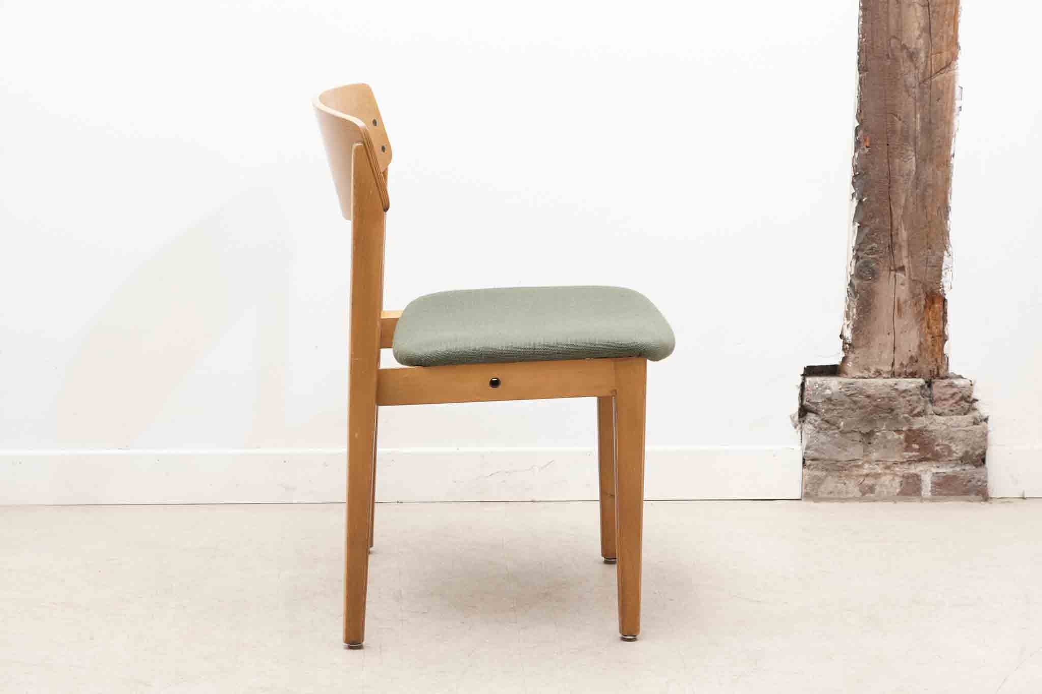 Chaise bistrot style scandinave chêne et vert Cartel de Belleville