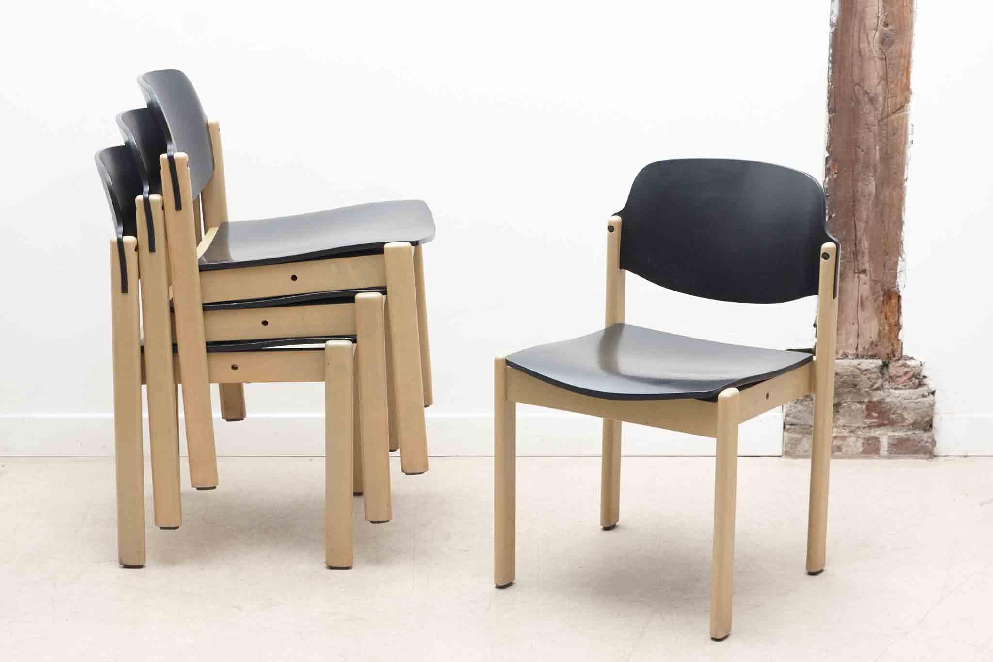Chaise bois courbé années 70 Allemagne, noir et hêtre Cartel de Belleville