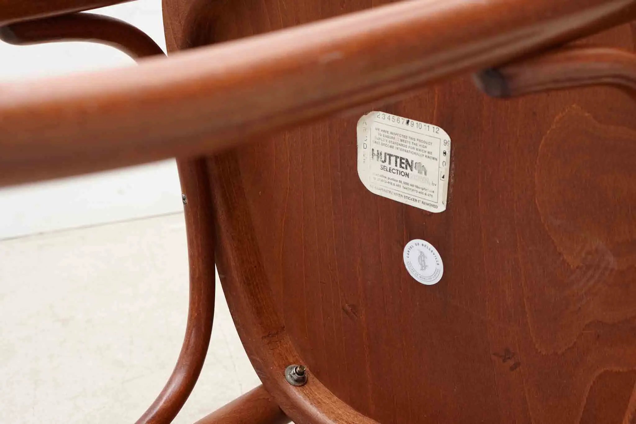 Chaise bistrot style Baumann caramel Cartel de Belleville
