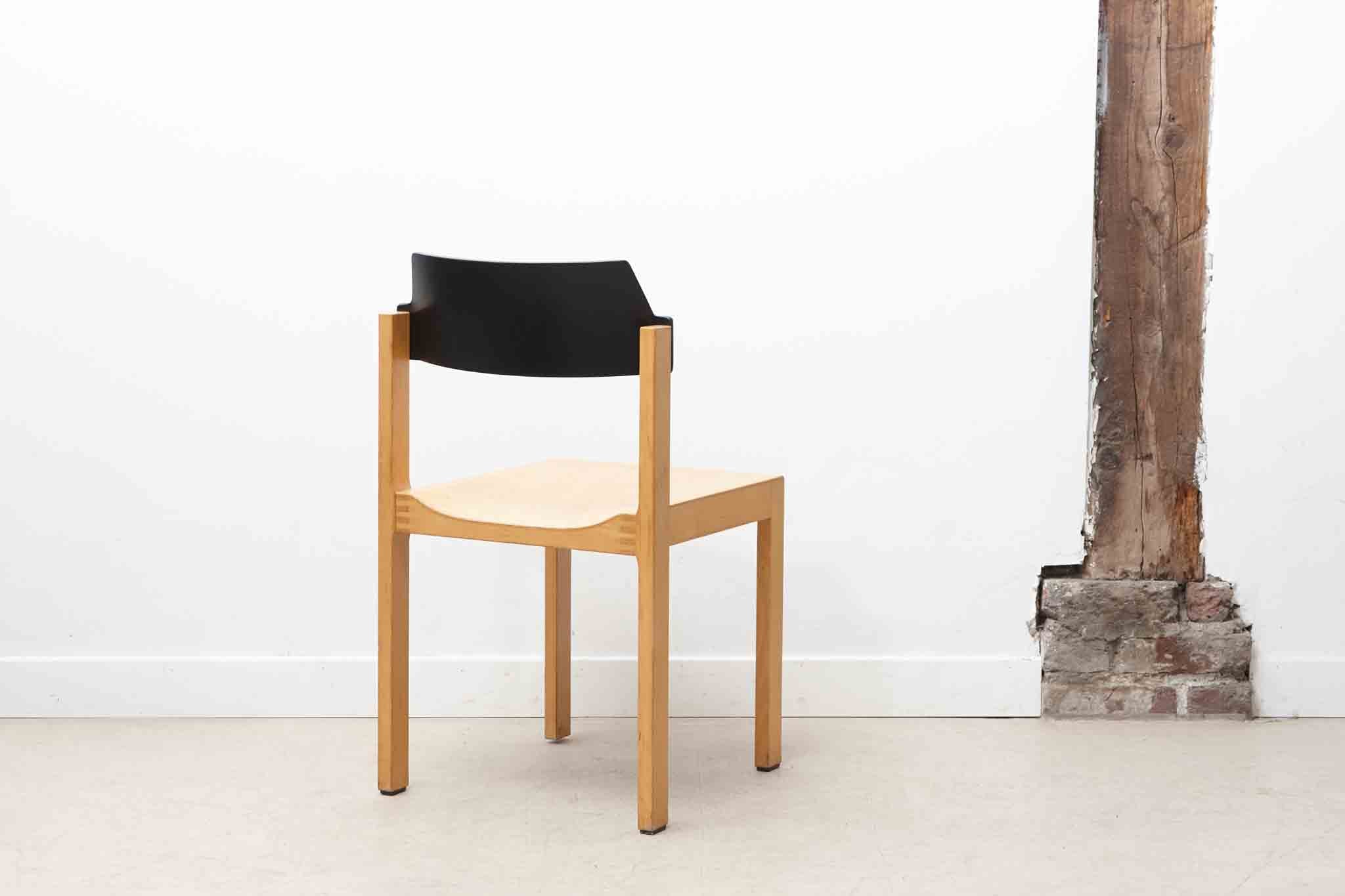 Chaise scandinave par Rainer Schell noir / hêtre