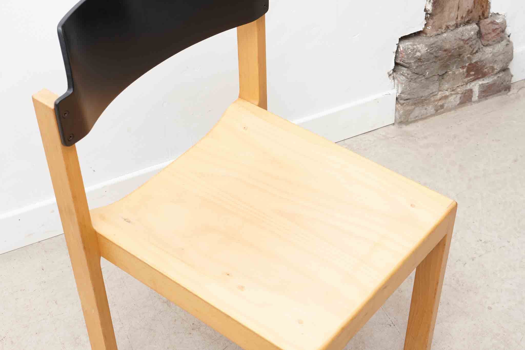 Chaise scandinave par Rainer Schell noir / hêtre