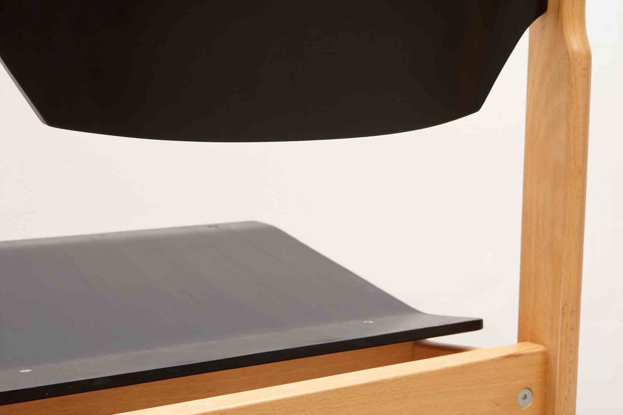 Chaise scandinave noir / hêtre