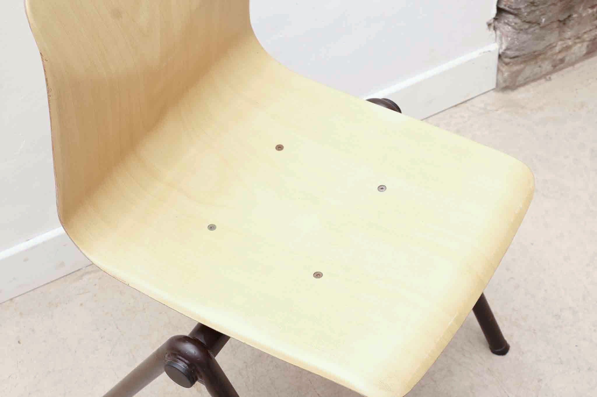 Chaise Galvanitas S30 naturel / marron