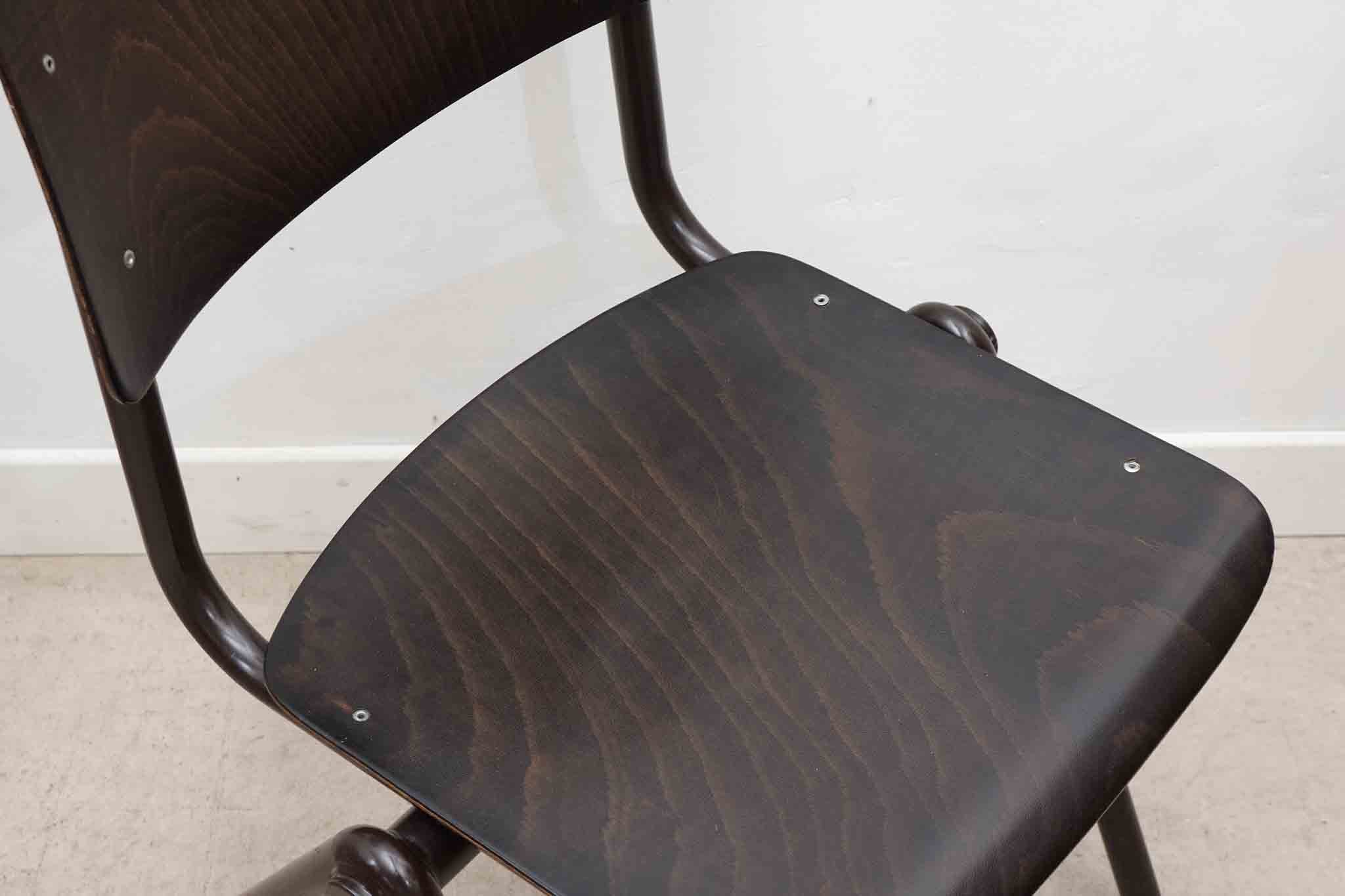 Chaise Galvanitas S35 Cartel de Belleville