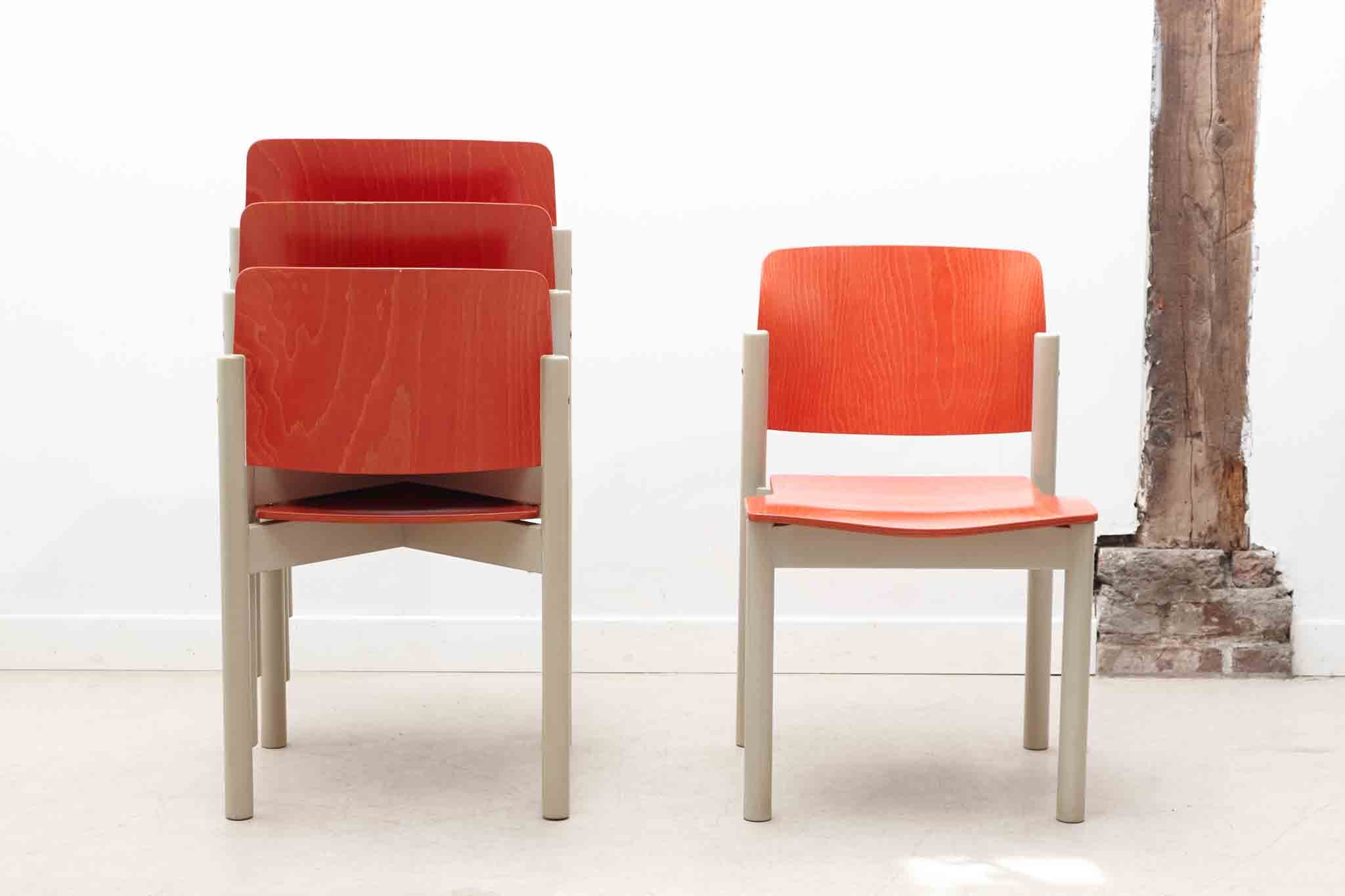 Chaise Kusch & Co modèle 5400 orange / blanc