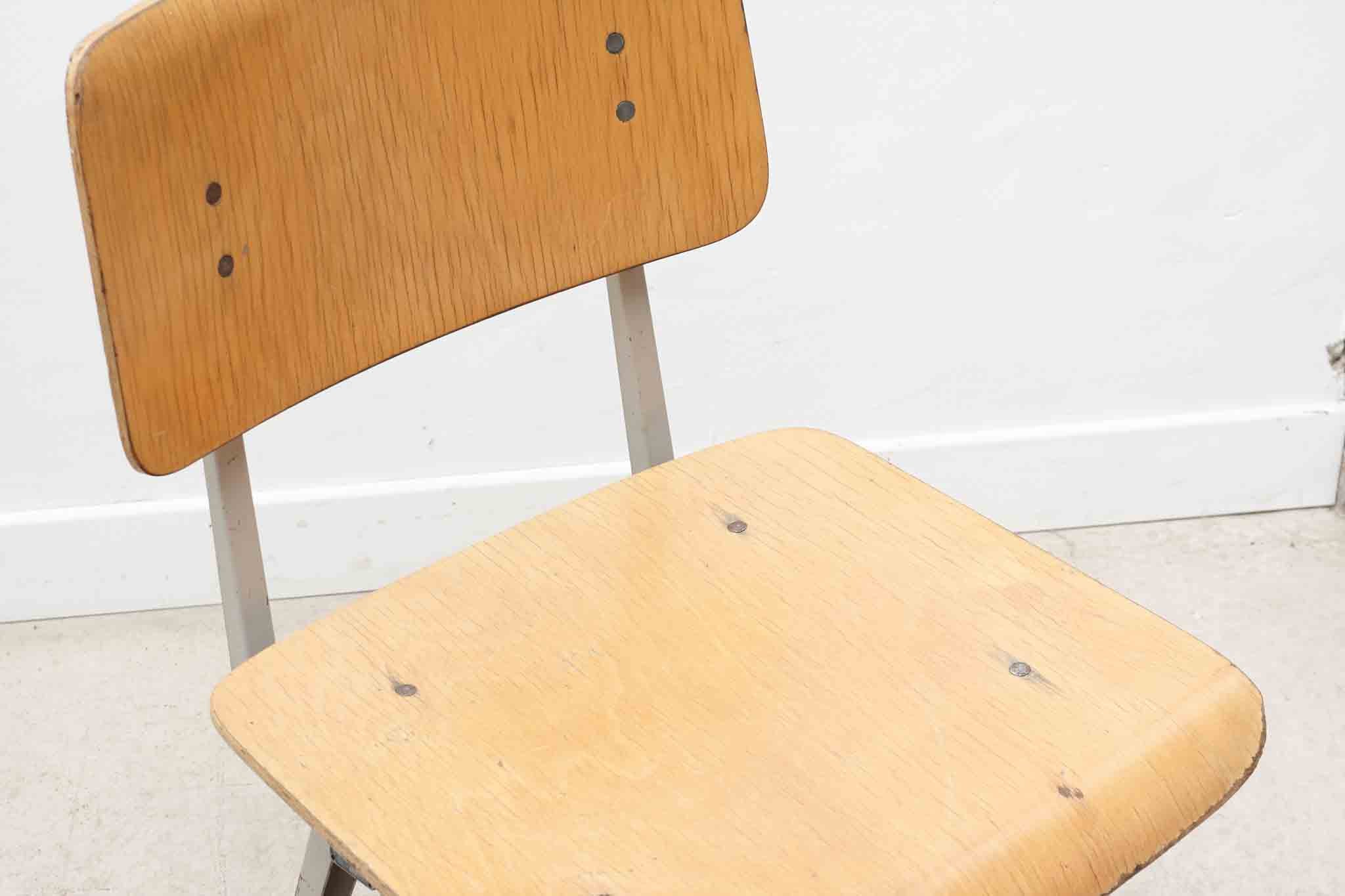 Chaise Marko S101 hêtre / gris clair