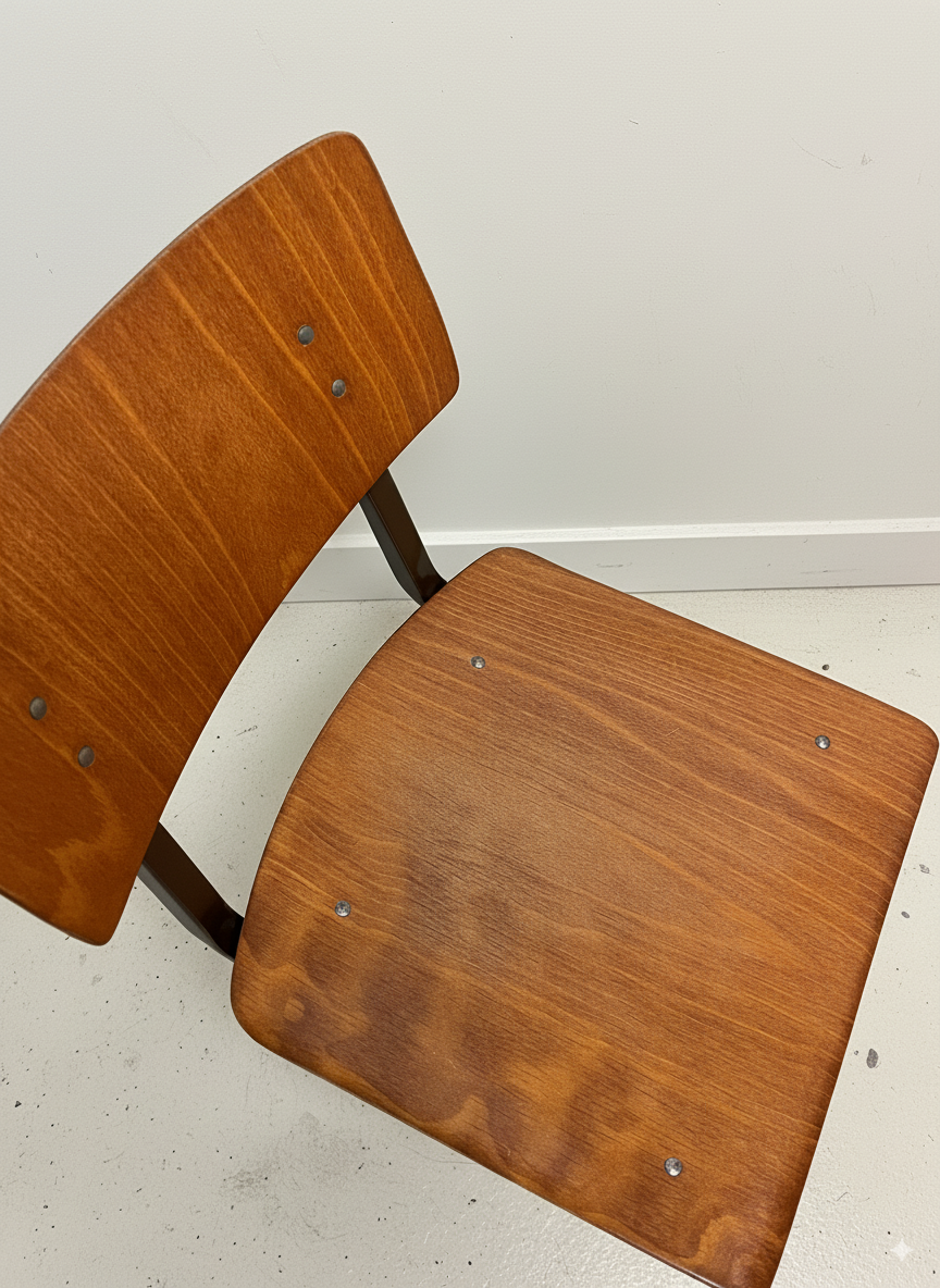 Chaise Marko Kwartet chêne et marron Cartel de Belleville
