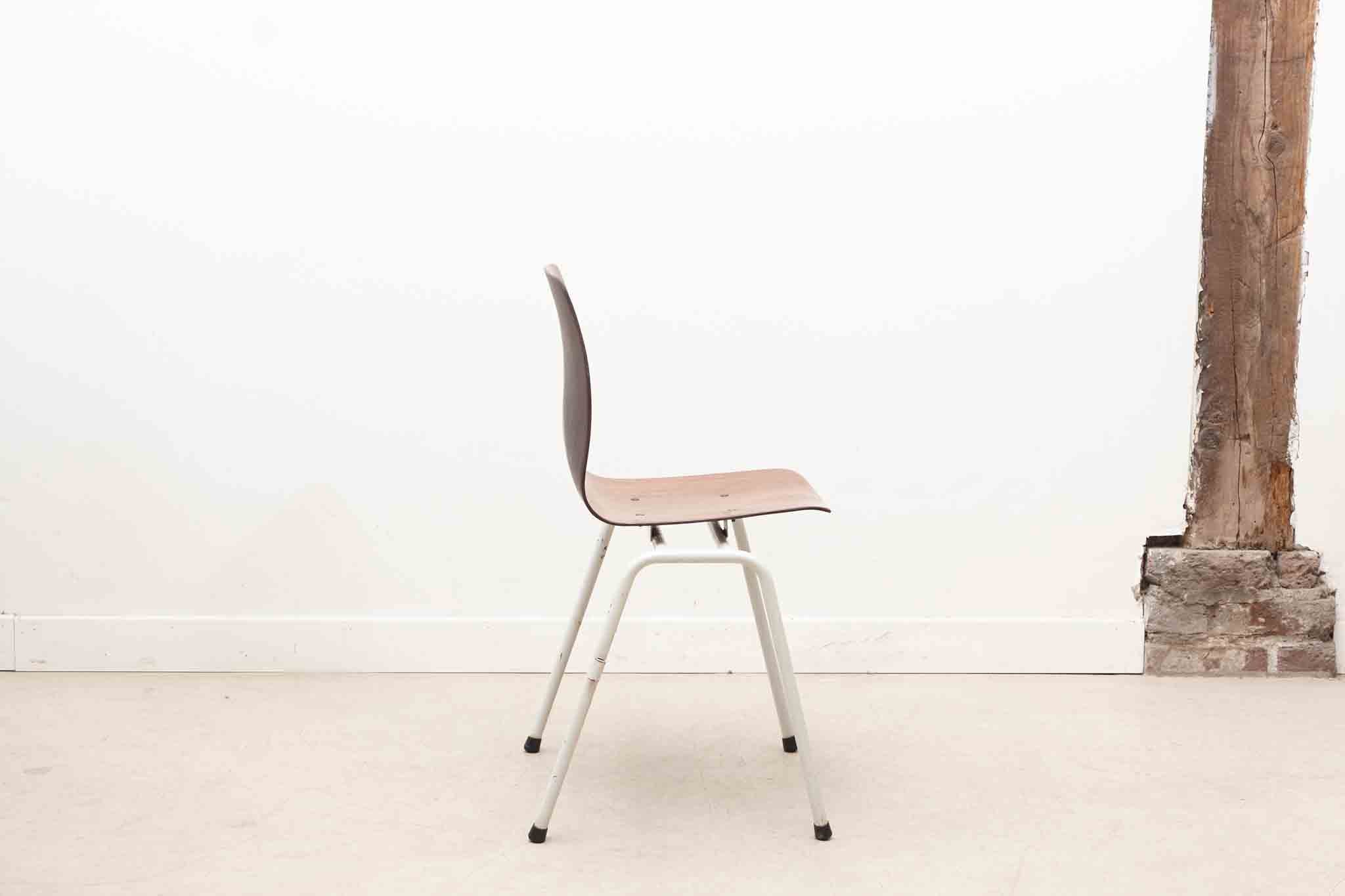 Chaise pagholz blanche Cartel de Belleville
