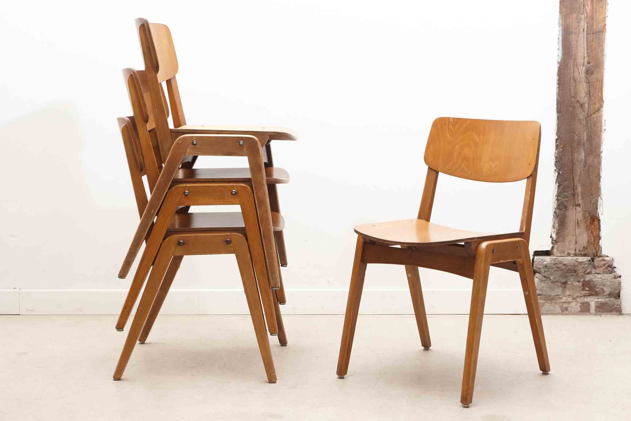 Chaise bistrot style scandinave chêne Cartel de Belleville