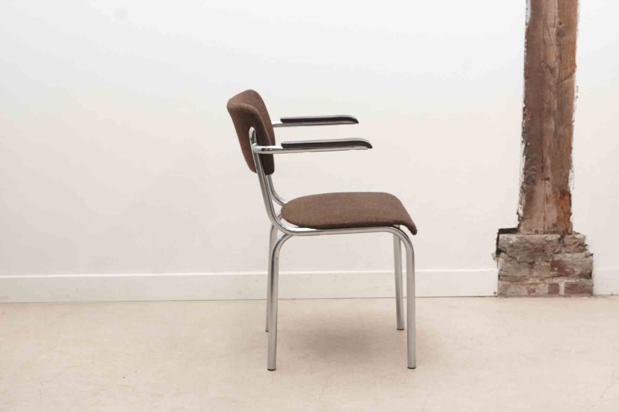 Chaise Tubax tapissée marron et chrome Cartel de Belleville