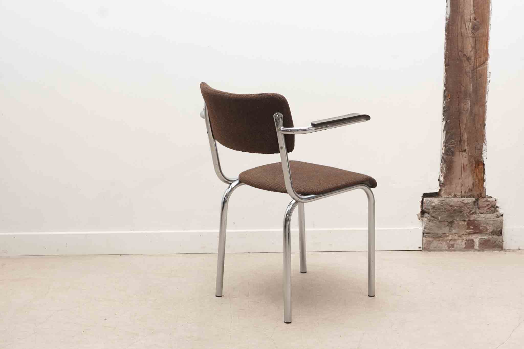 Chaise Tubax tapissée marron et chrome