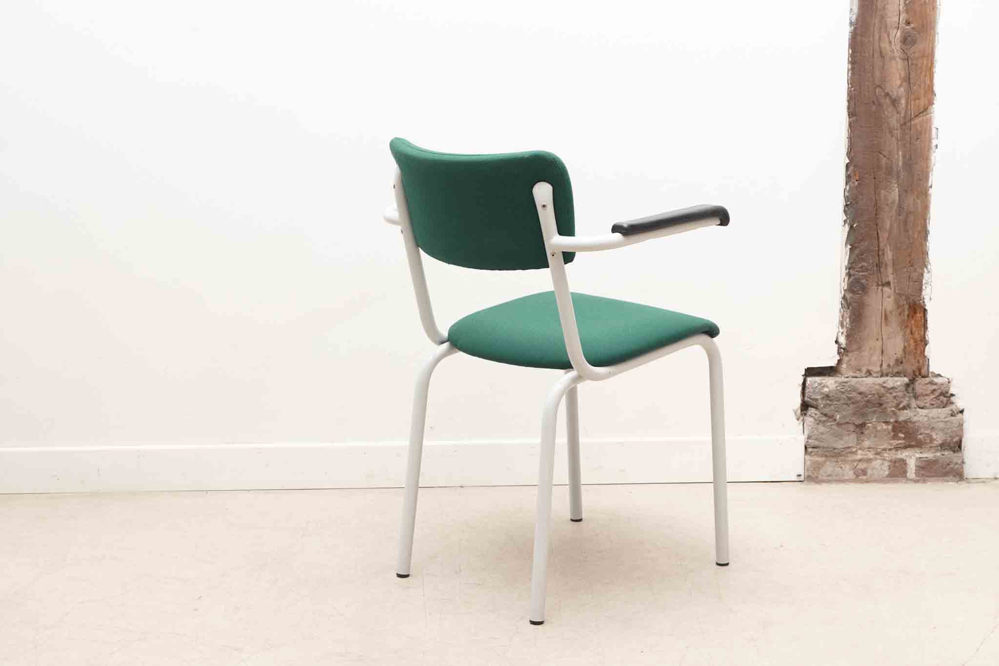 Chaise Tubax tapissée vert et blanc