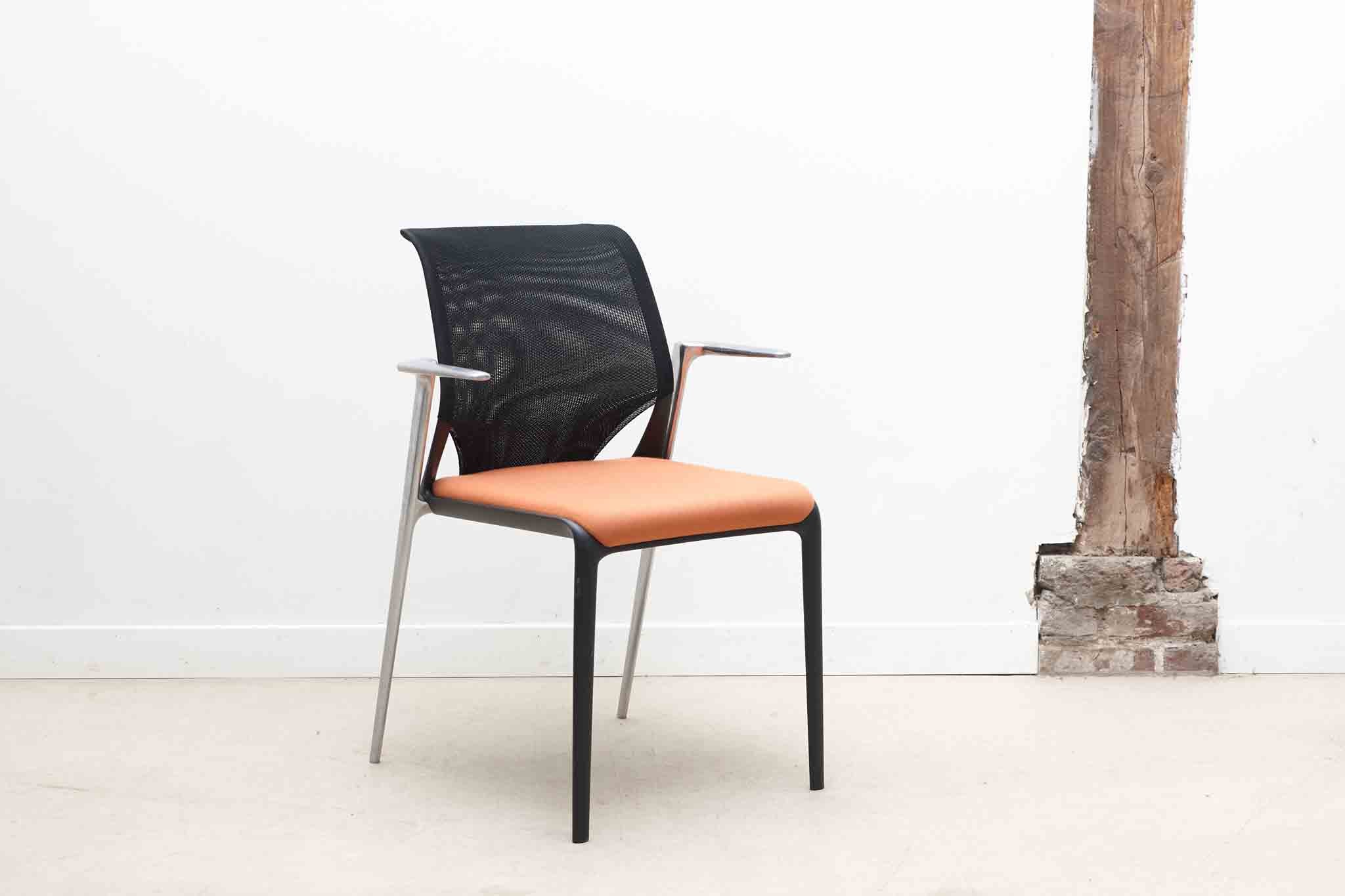 Chaise Vitra Medaslim par Alberto Meda orange / rouge et noir