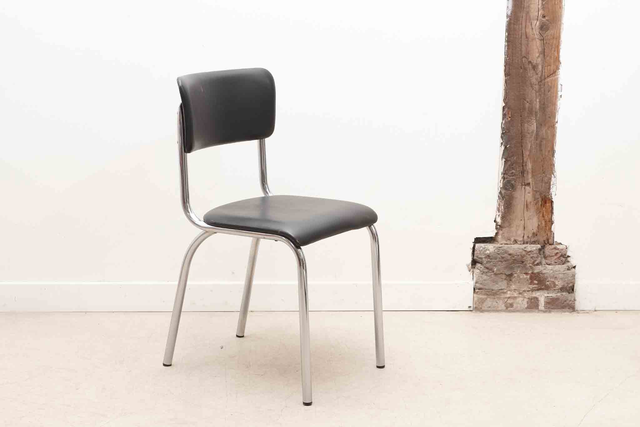 Chaise Tubax skaï noir et chrome