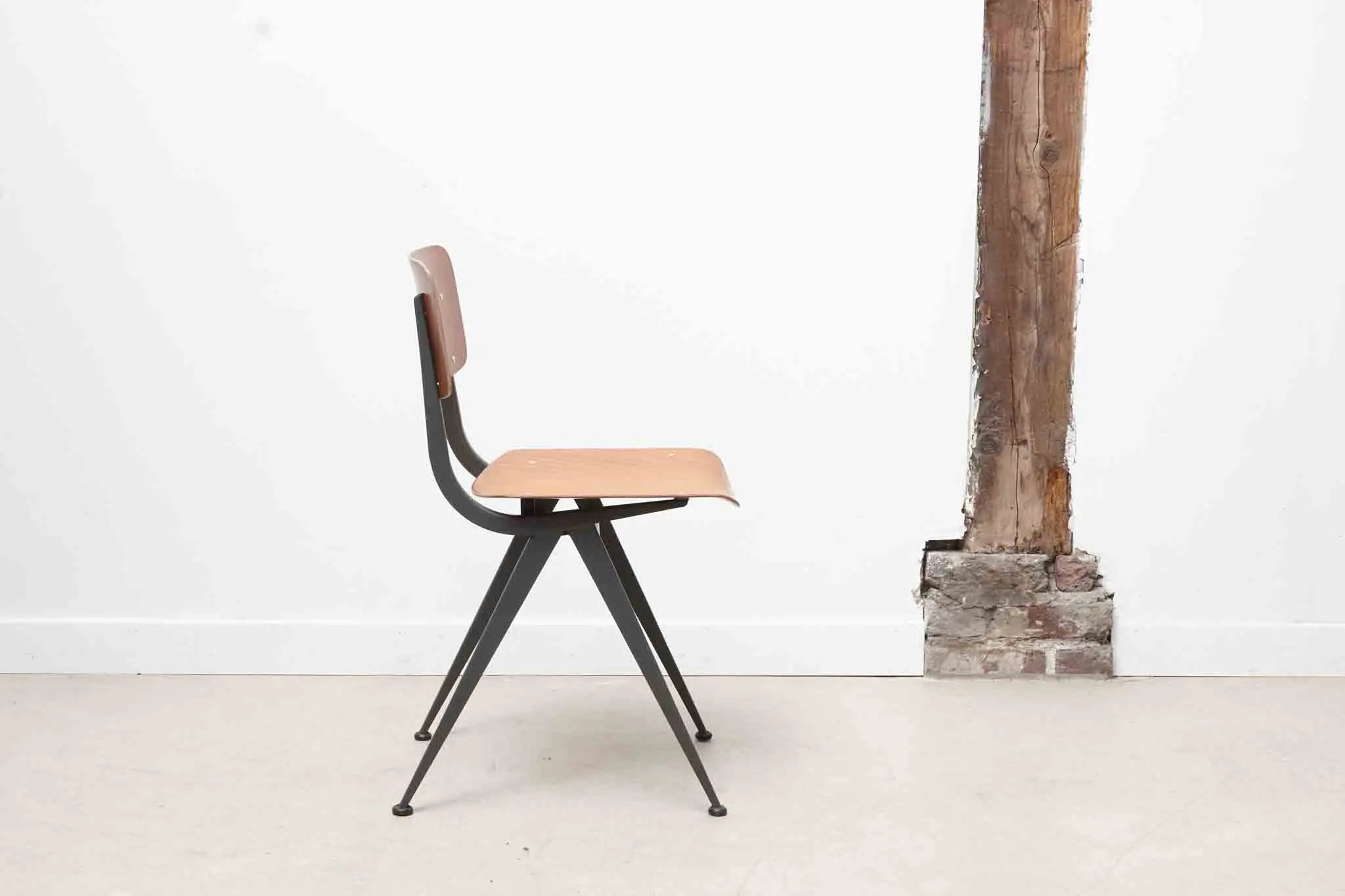 Chaise vintage années 60 style Friso Kramer Cartel de Belleville