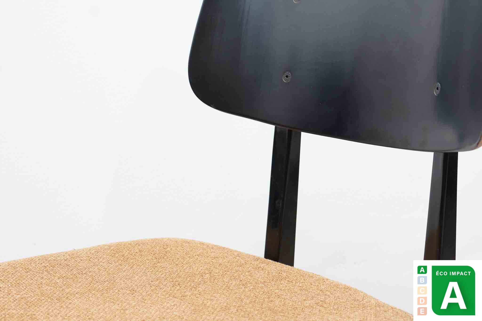 Chaise Galvanitas S16 réédition dossier ébène et assise rembourrée bronze