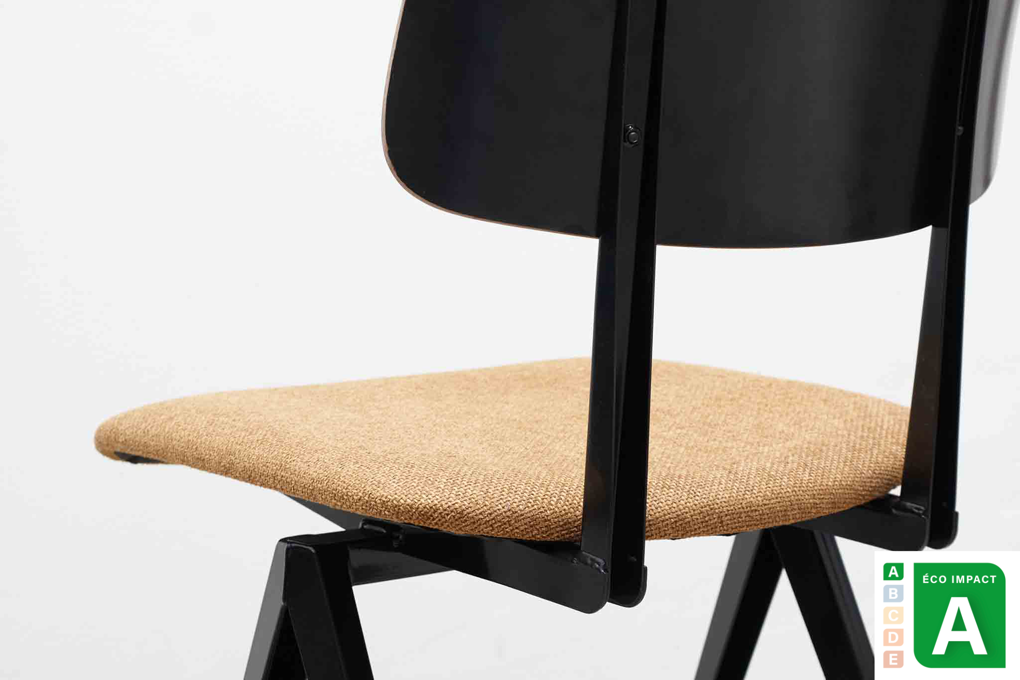 Chaise Galvanitas S16 réédition dossier ébène et assise rembourrée bronze