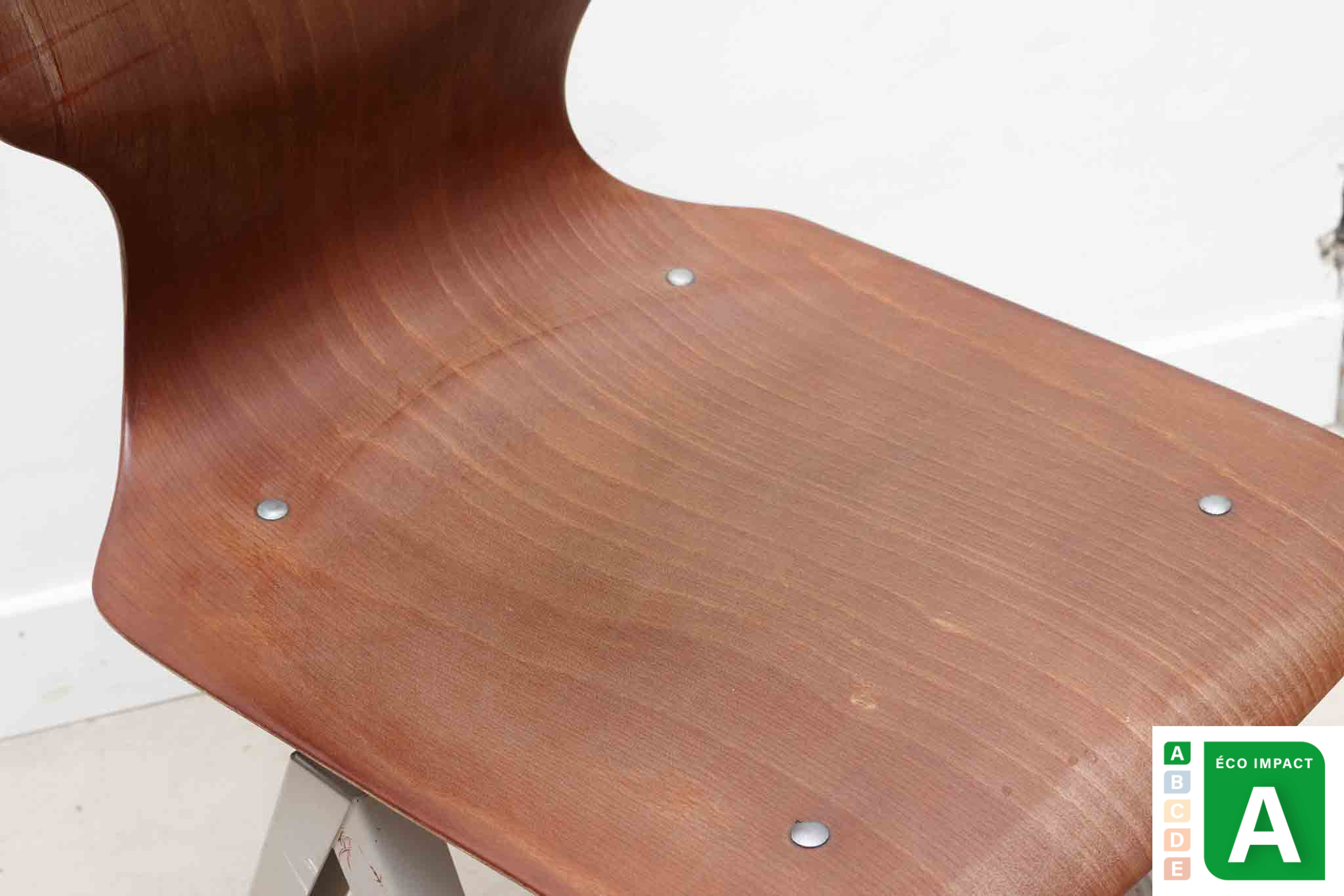 Chaise Galvanitas S19 chêne / blanc 1ère edition Cartel de Belleville