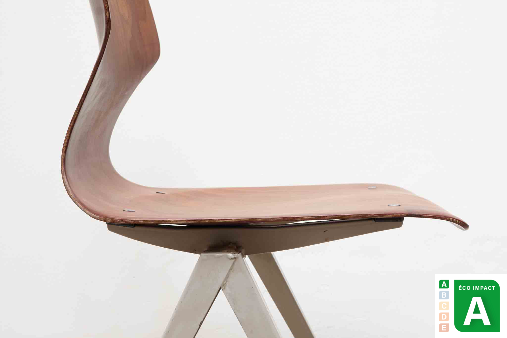 Chaise Galvanitas S19 chêne / blanc 1ère edition Cartel de Belleville