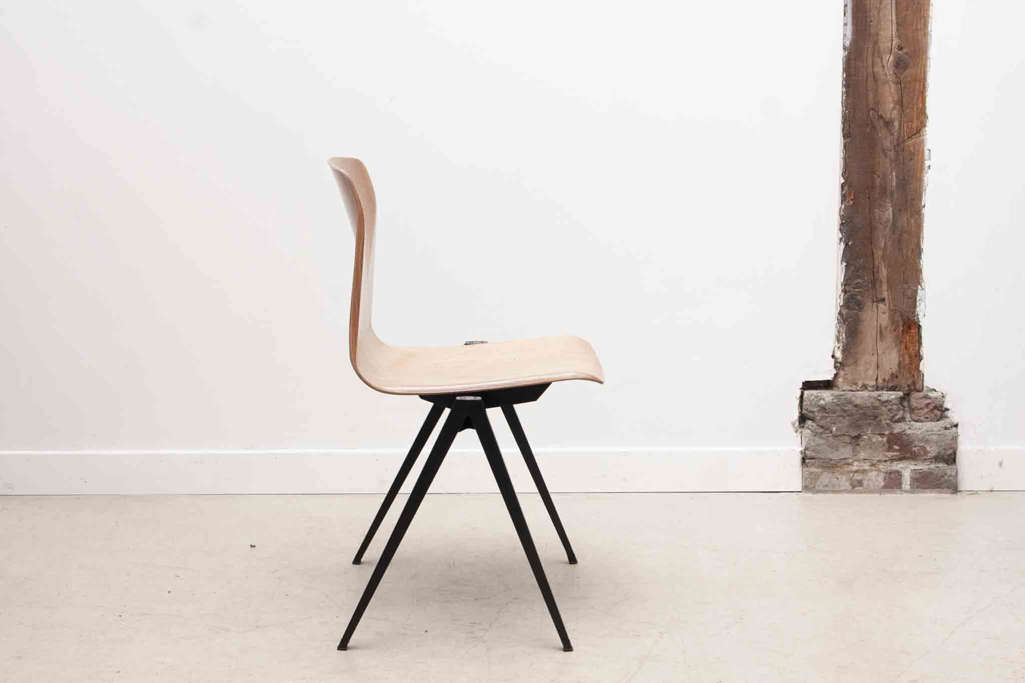 Chaise Galvanitas S22 hêtre