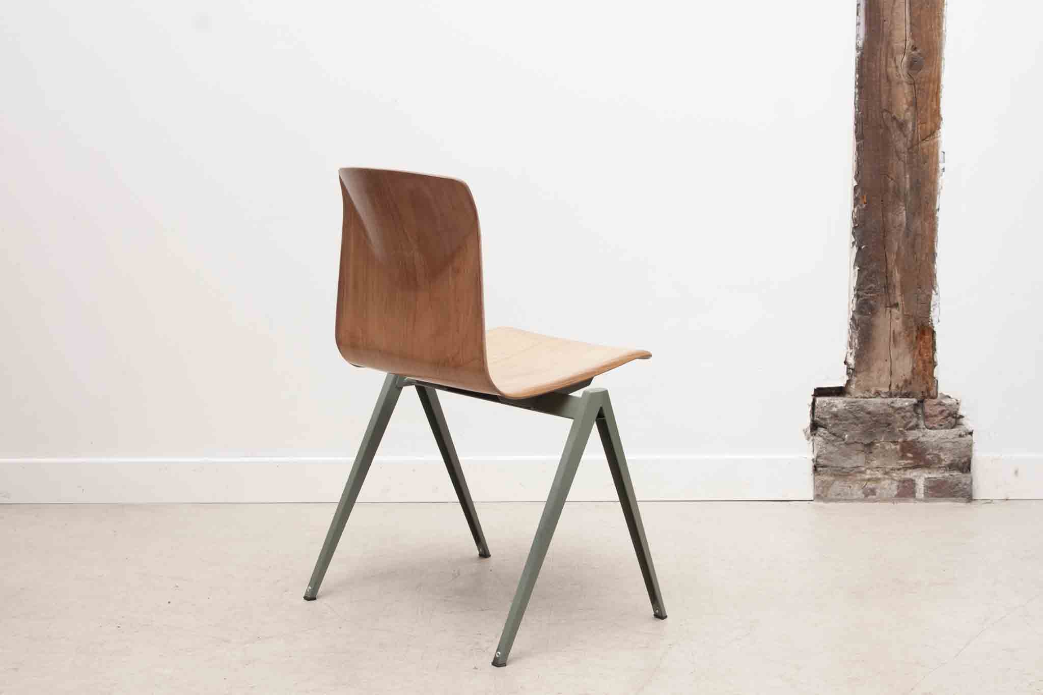 Chaise Galvanitas S22 hêtre