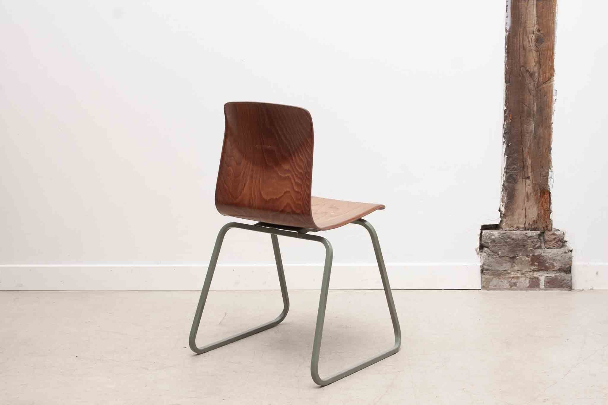 Chaise Galvanitas S23 chêne