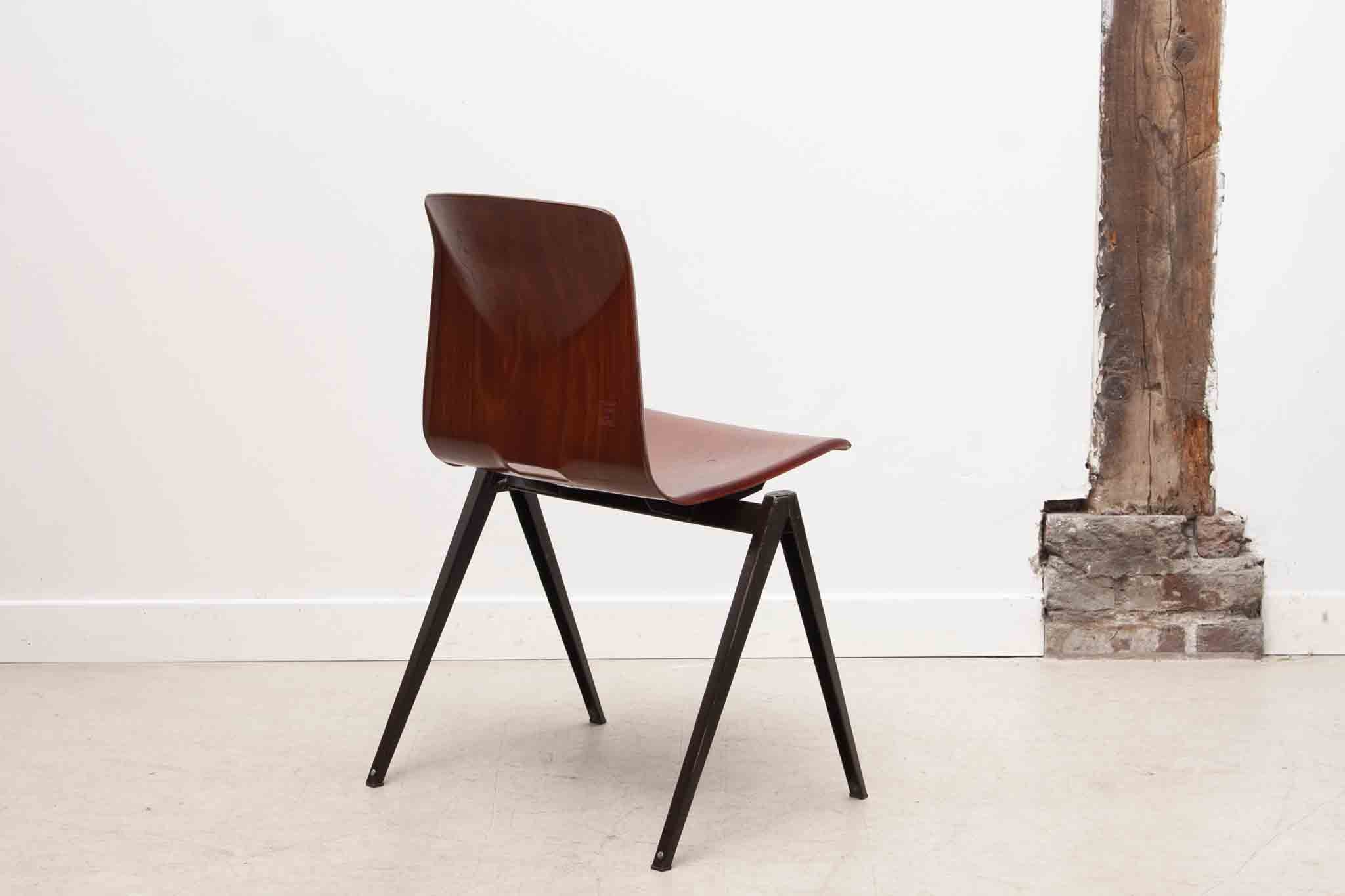 Chaise vintage Galvanitas S22 acajou et marron