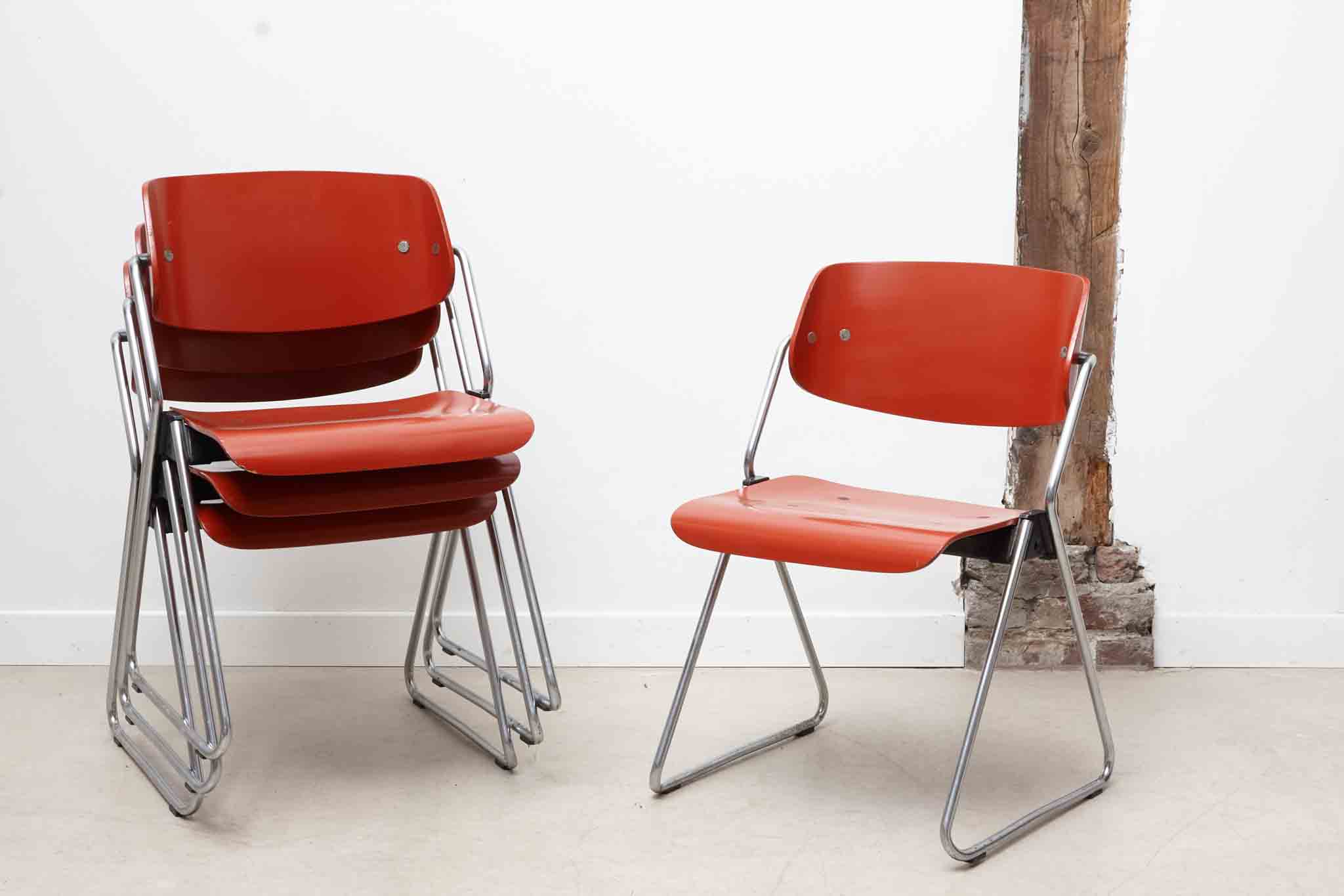 Chaise Wilkhahn rouge