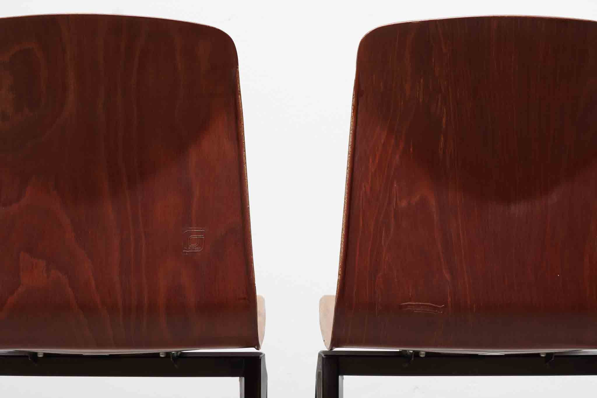 Chaise Galvanitas S19 droite chêne / marron