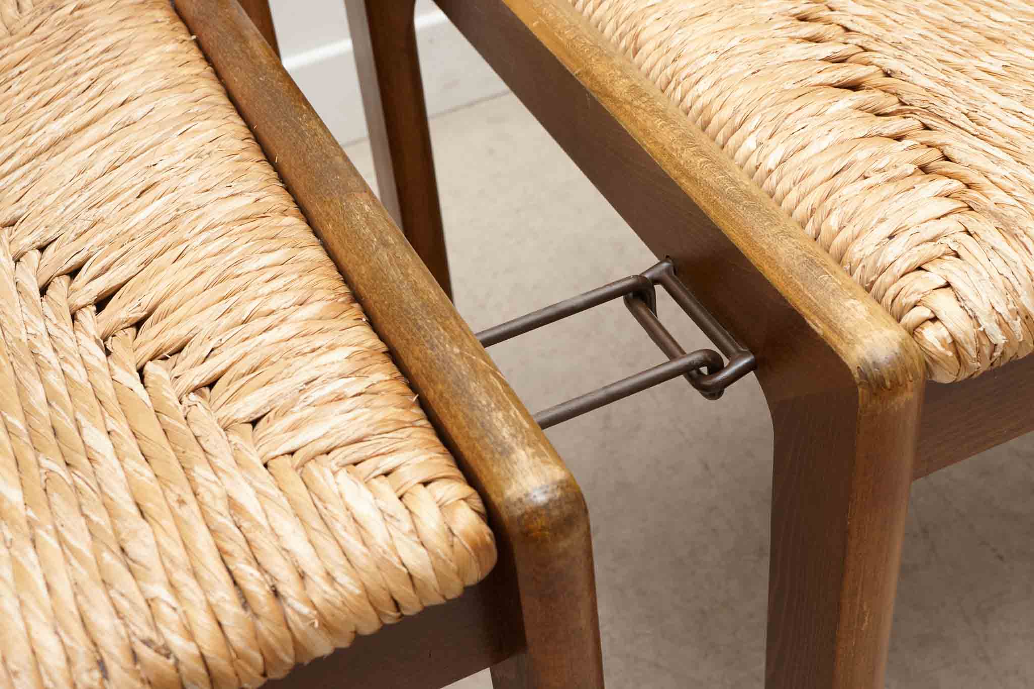 Chaise scandinave style Regain Cartel de Belleville