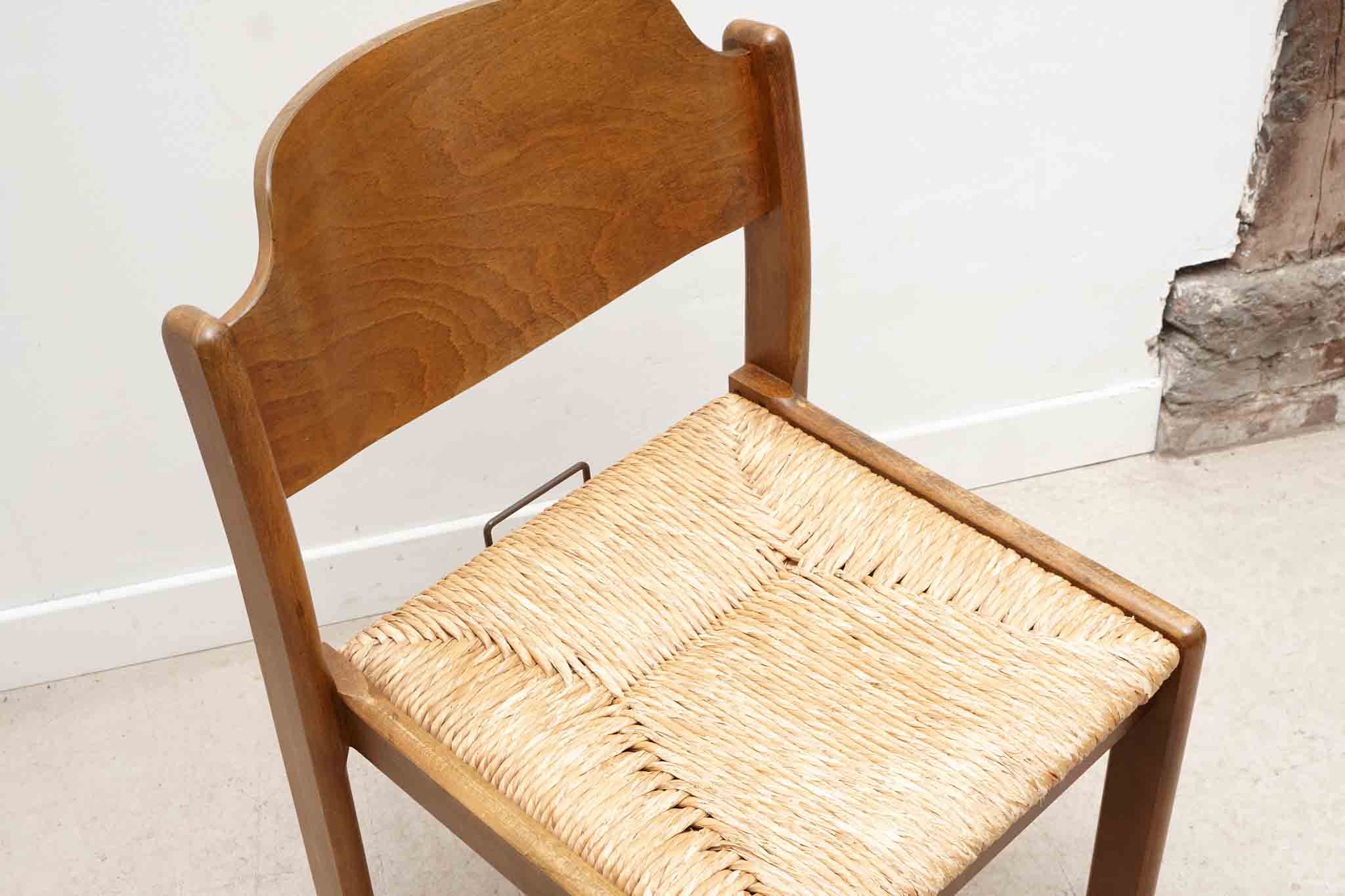 Chaise scandinave style Regain Cartel de Belleville