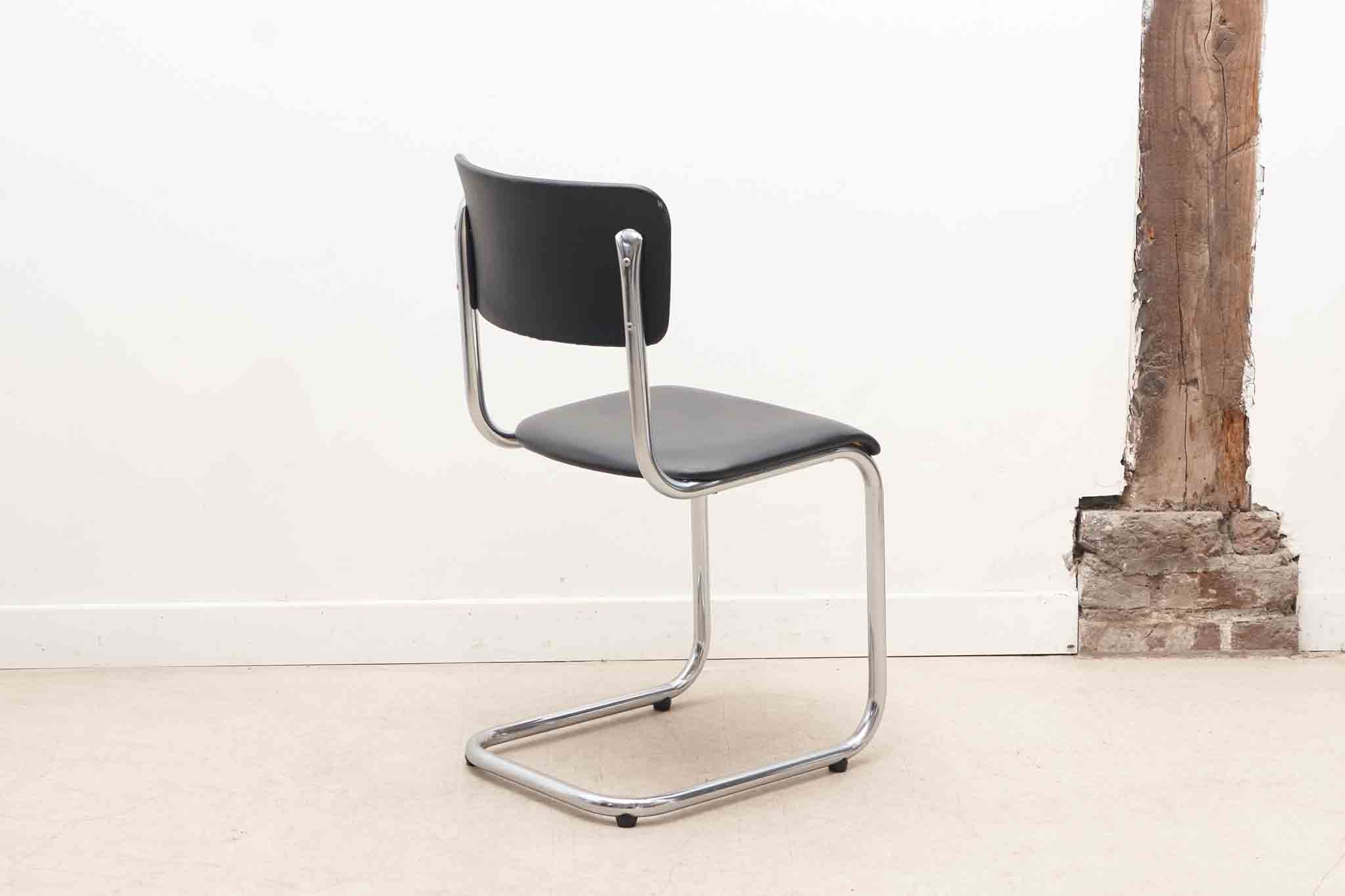 Chaise Tubax en S tapissée skaï noir et chrome