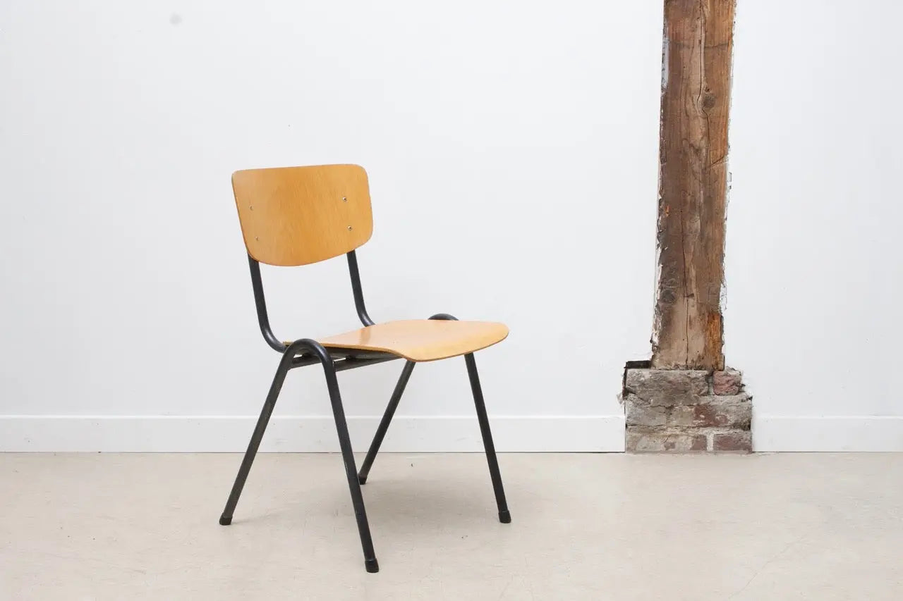 Chaise Eromes F4 hêtre / gris Cartel de Belleville