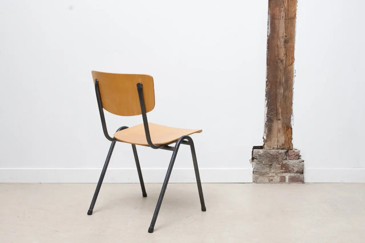 Chaise Eromes F4 hêtre / gris Cartel de Belleville