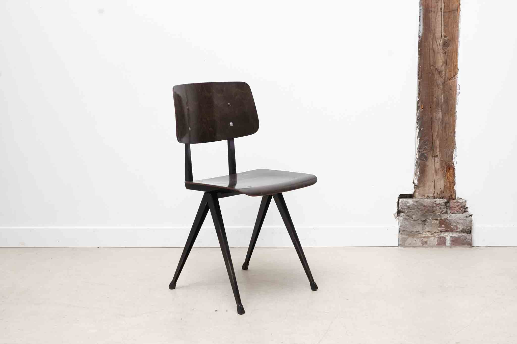 Chaise Galvanitas S16 ébène / noir