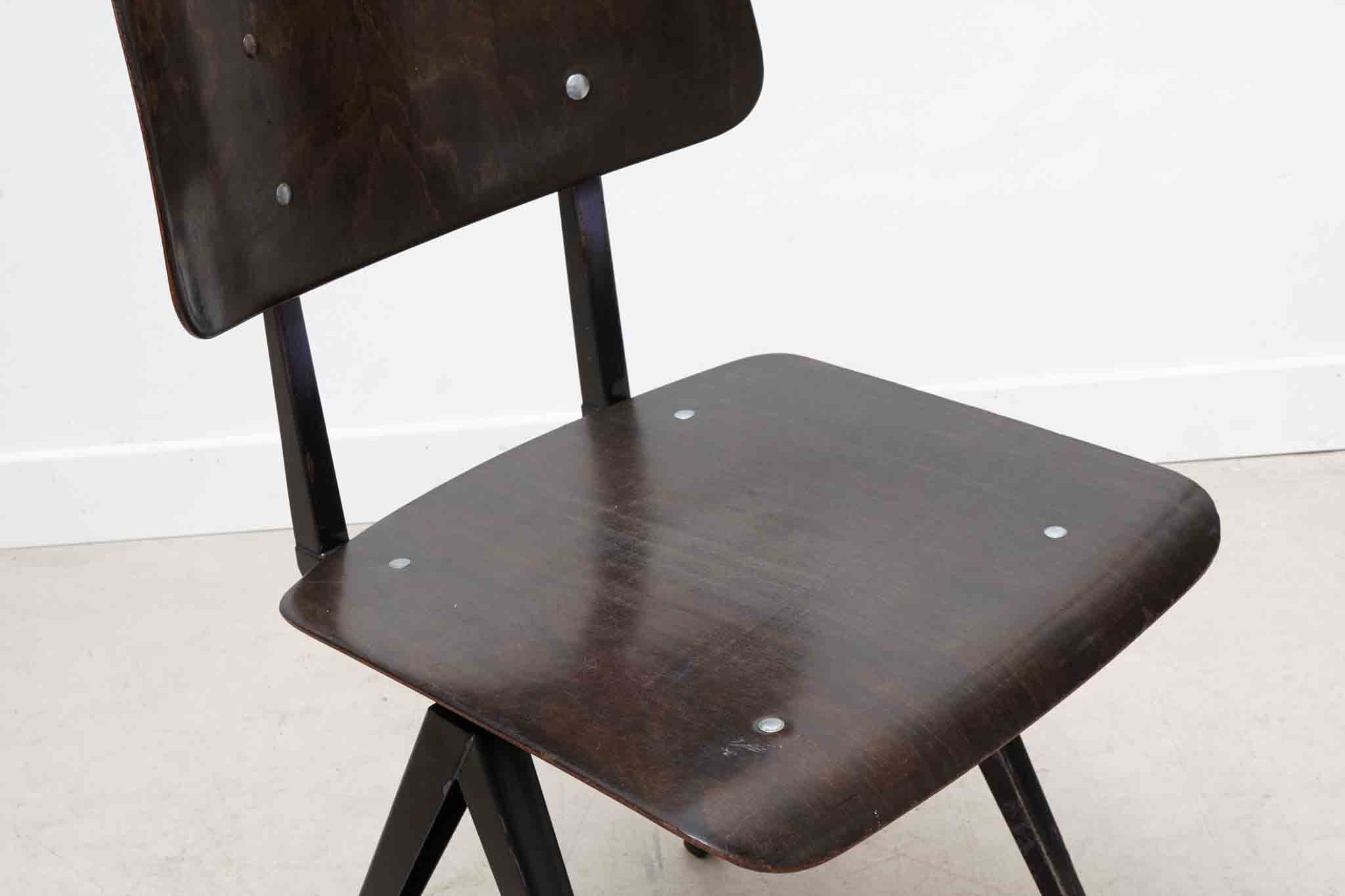 Chaise Galvanitas S16 ébène / noir