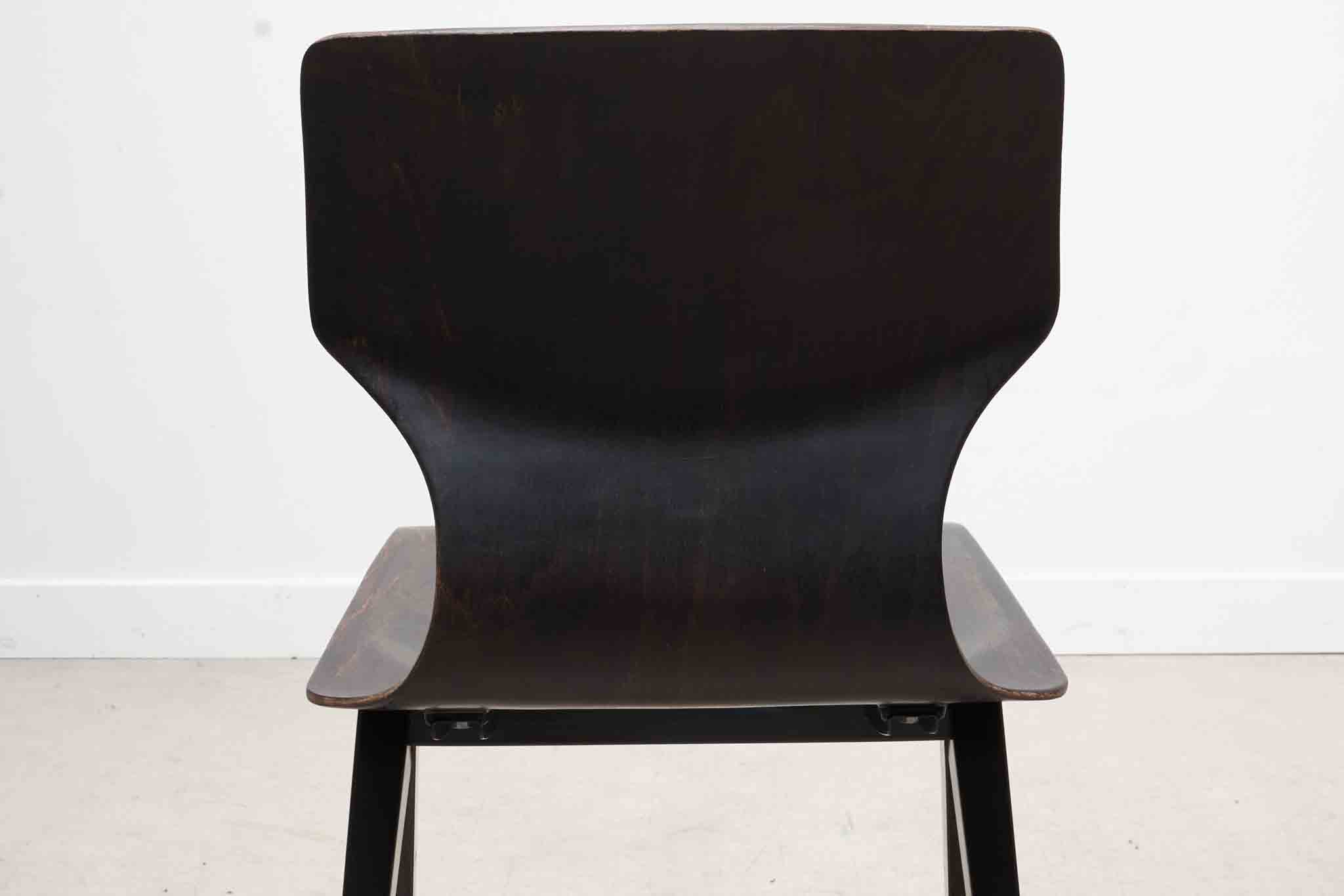 Chaise Galvanitas S19 ébène / noir