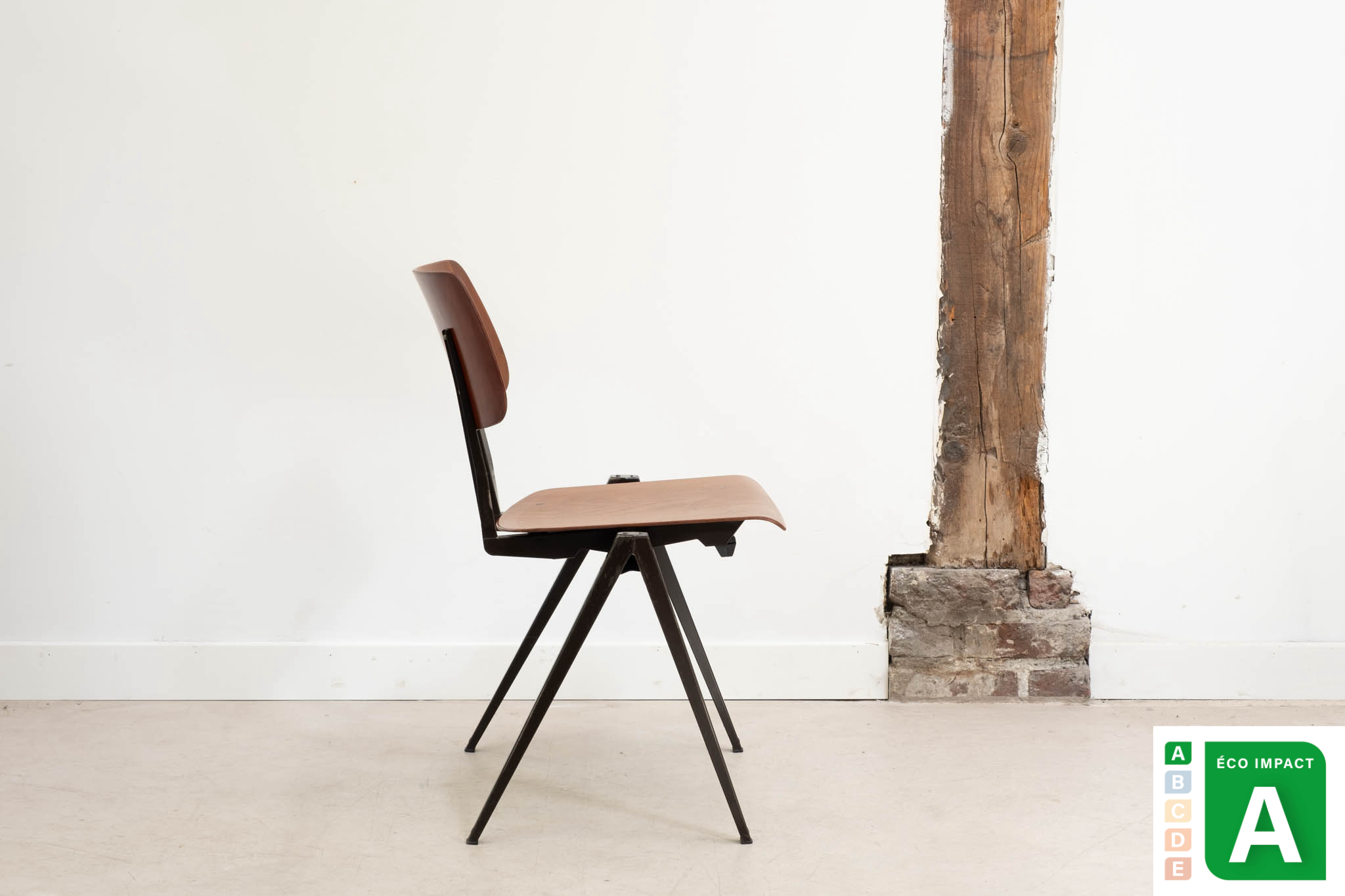 Chaise Galvanitas S21 Cartel de Belleville