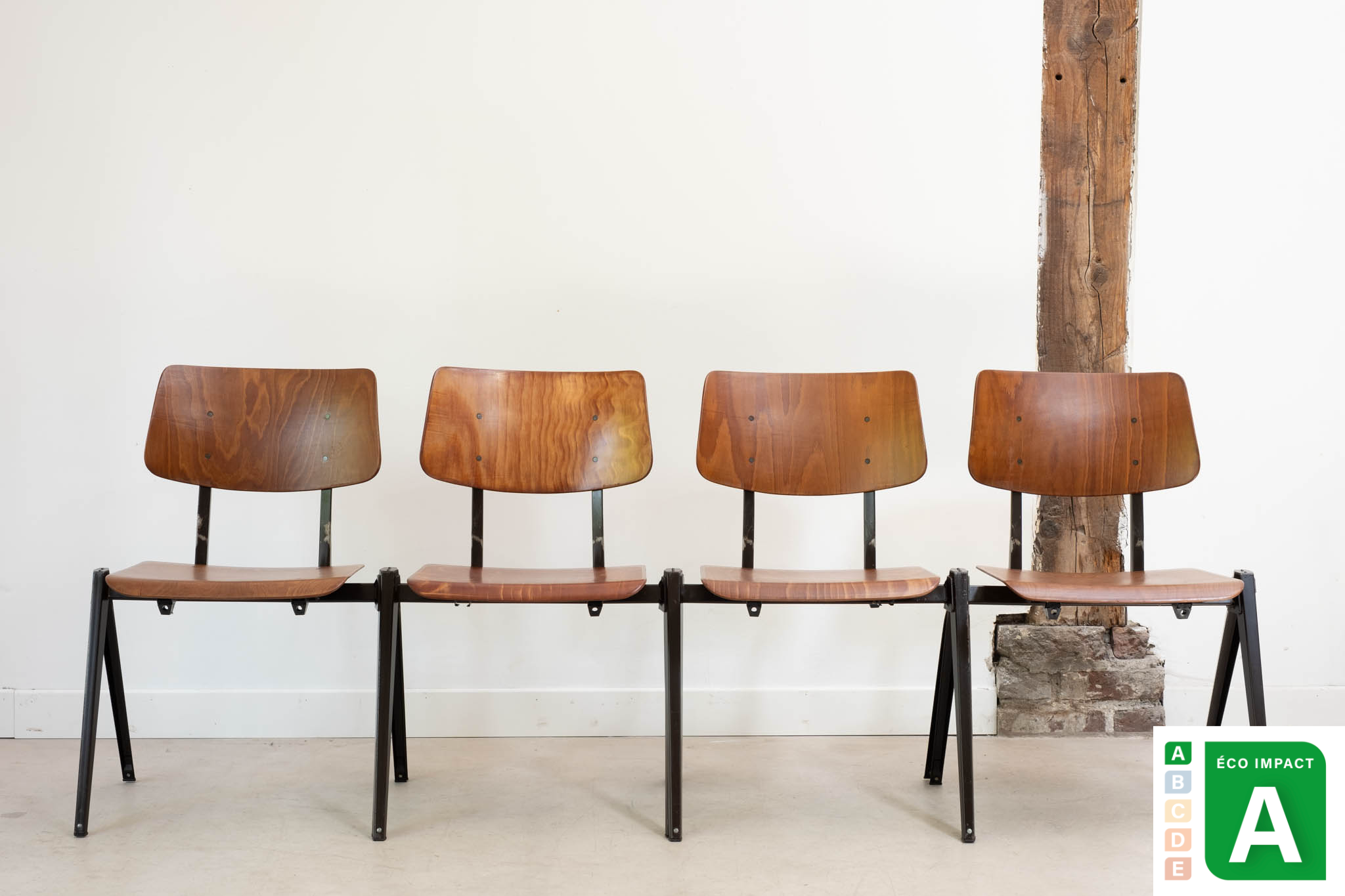 Chaise Galvanitas S21