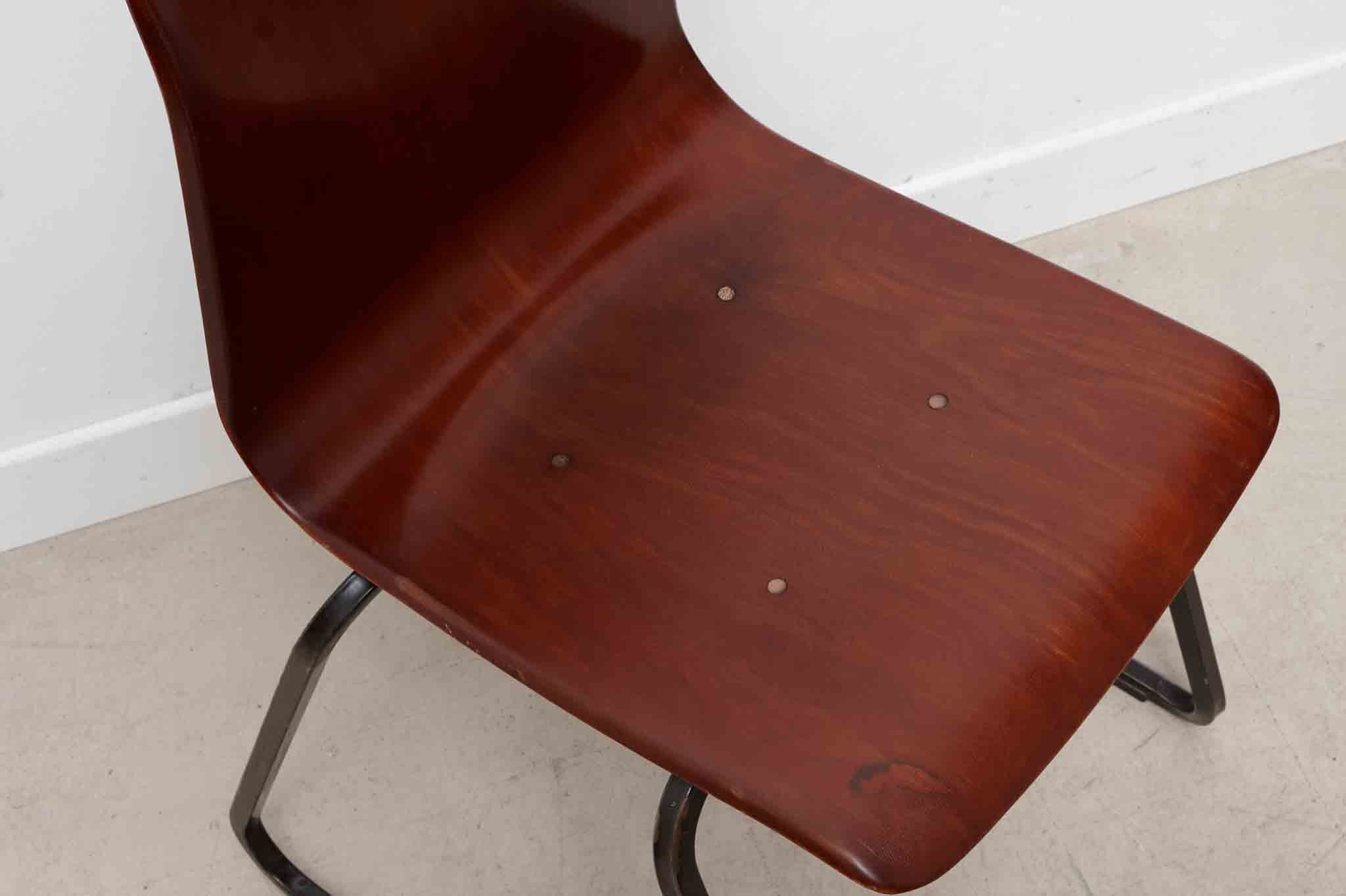 Chaise Galvanitas S23 acajou / marron Cartel de Belleville