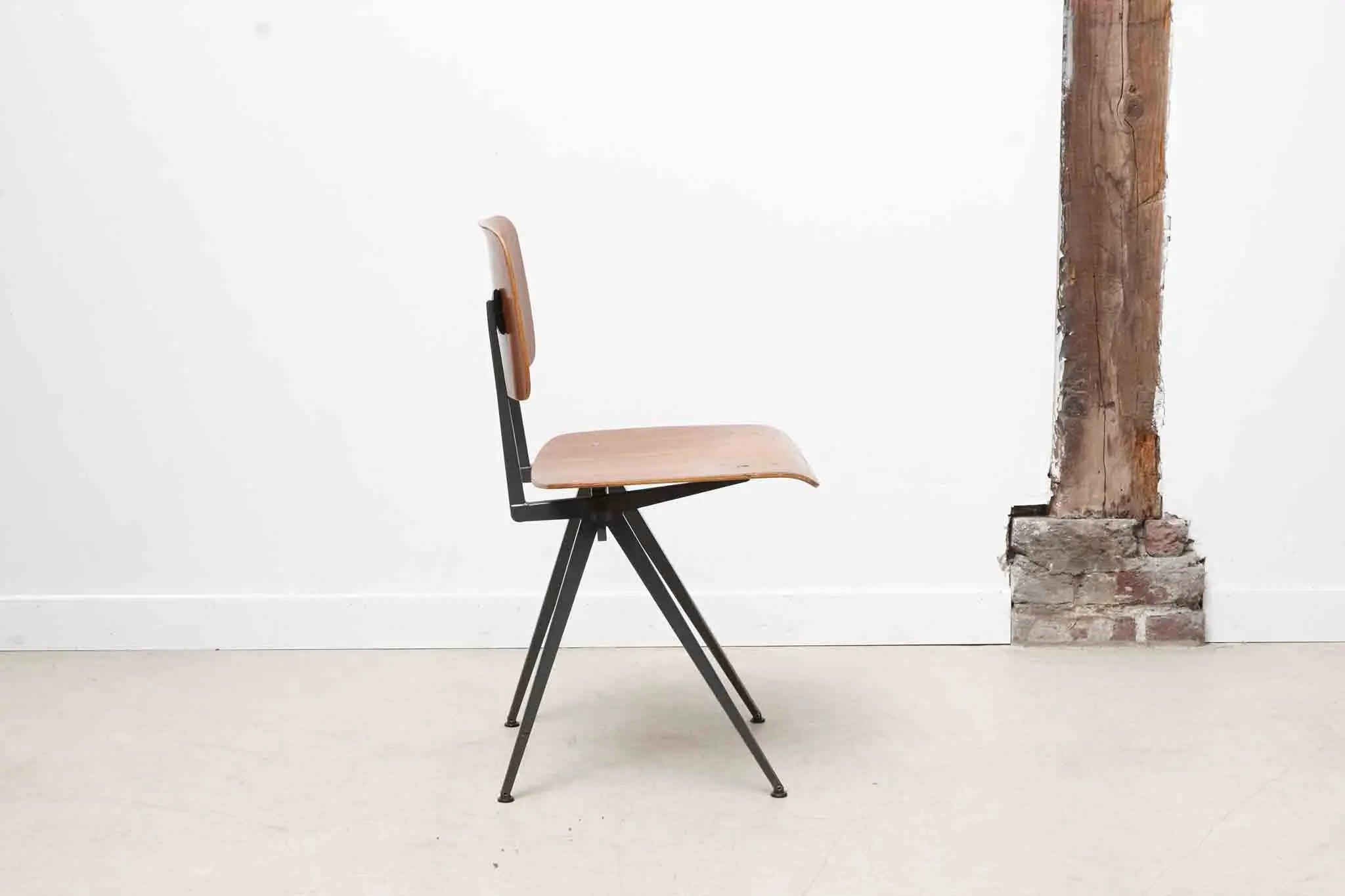 Chaise Marko S101 chêne / gris Cartel de Belleville