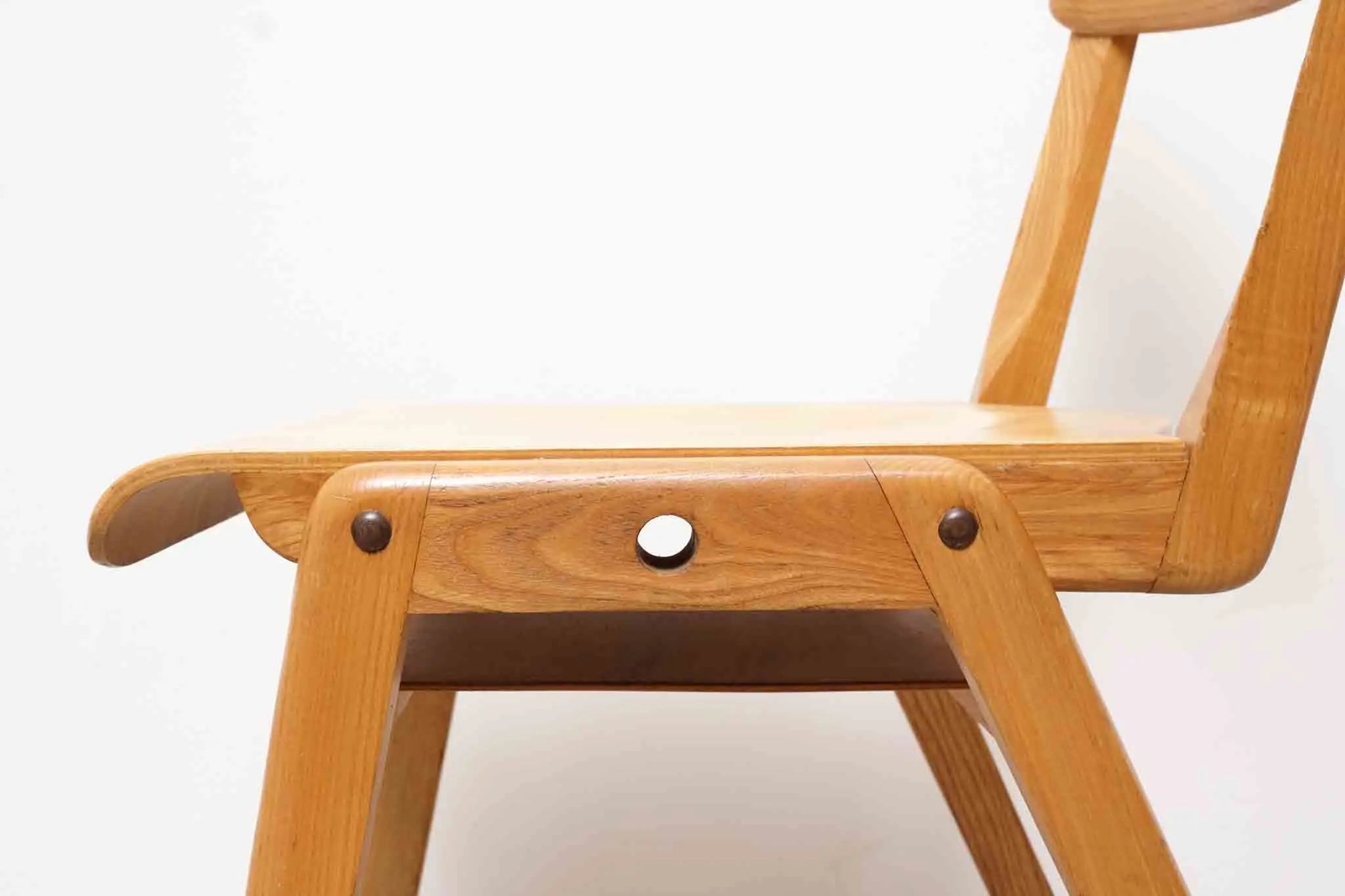 Chaise bistrot style scandinave Cartel de Belleville